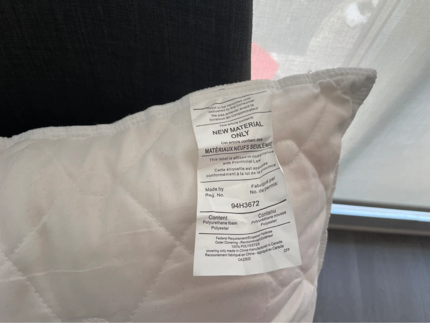 2 White Quilted Pillows - photo 3