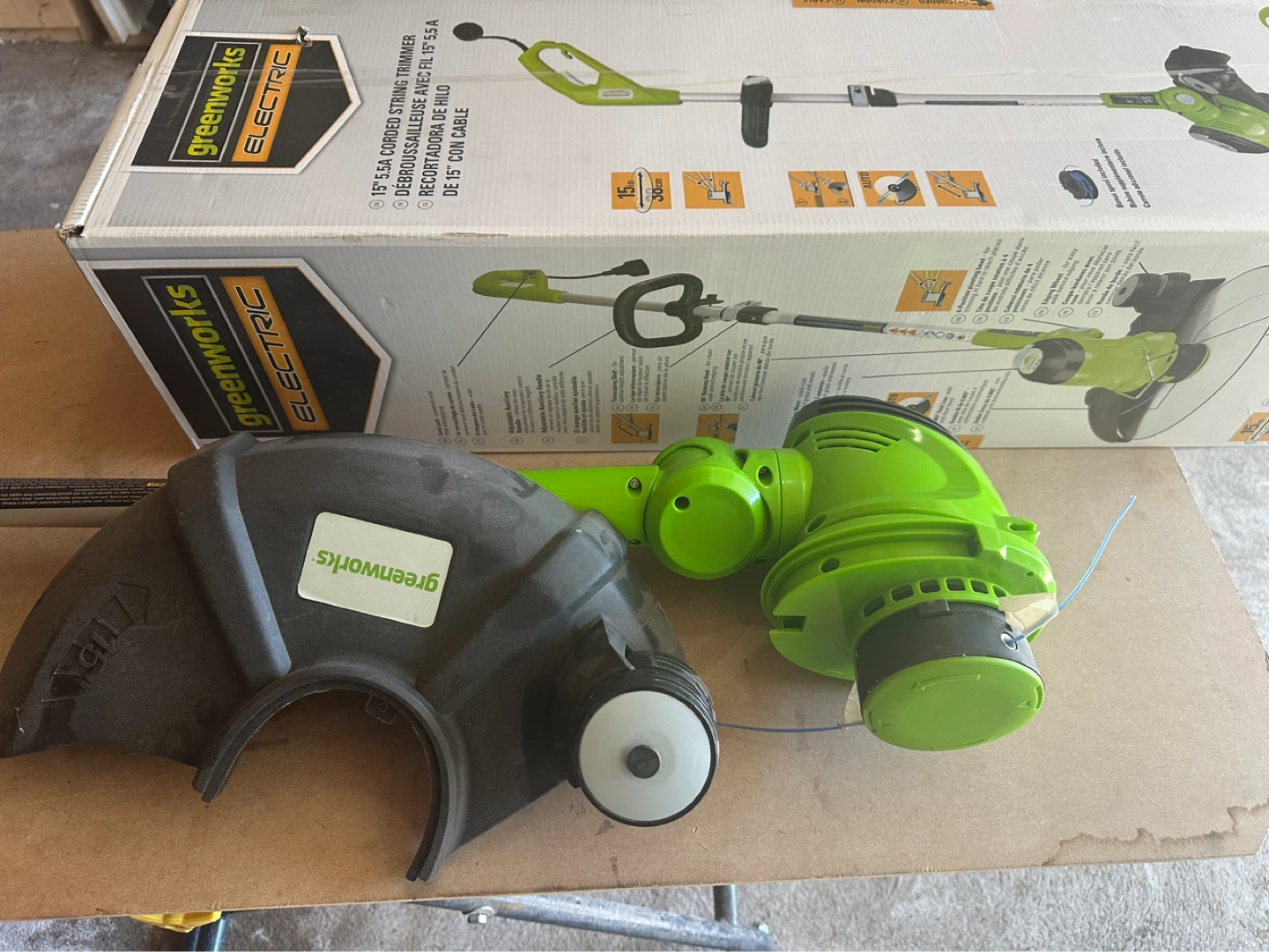 Greenworks lawnmower and 15" 5.5A Corded String Trimmer - photo 2