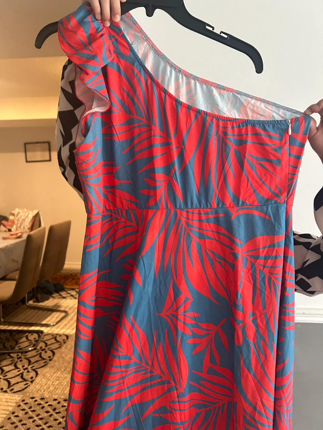 One Shoulder Maxi Dress - Red and Blue Palm Print - Size L - photo 4