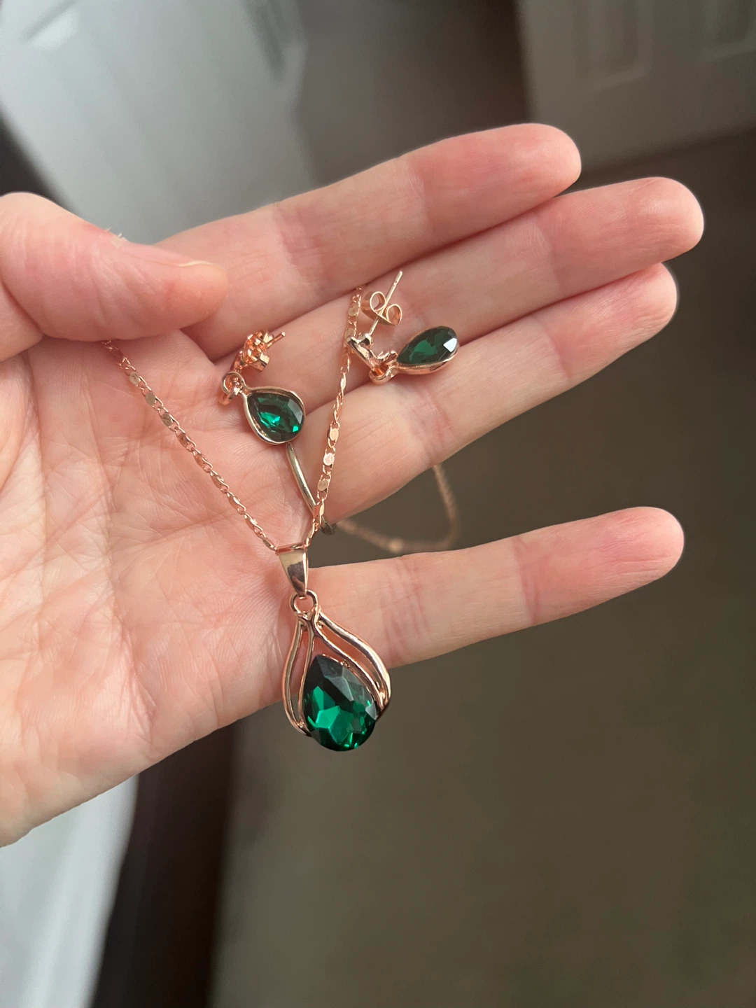 Teardrop Emerald Pendant Necklace and Earring Set