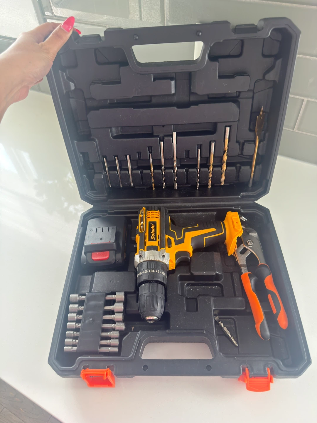 Solude Cordless Drill Set with Case - photo 2
