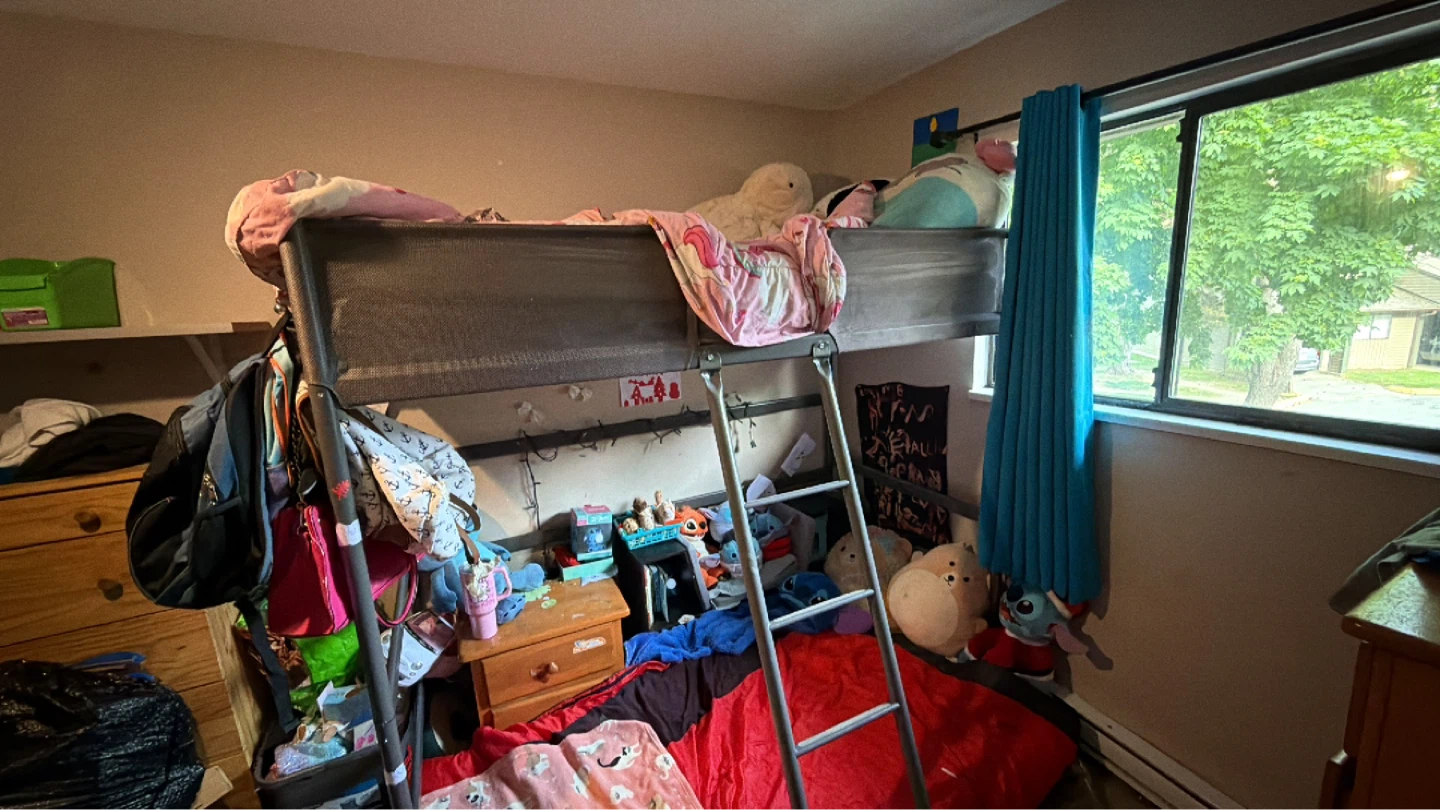 Tuffing Loft Bed Twin - photo 2