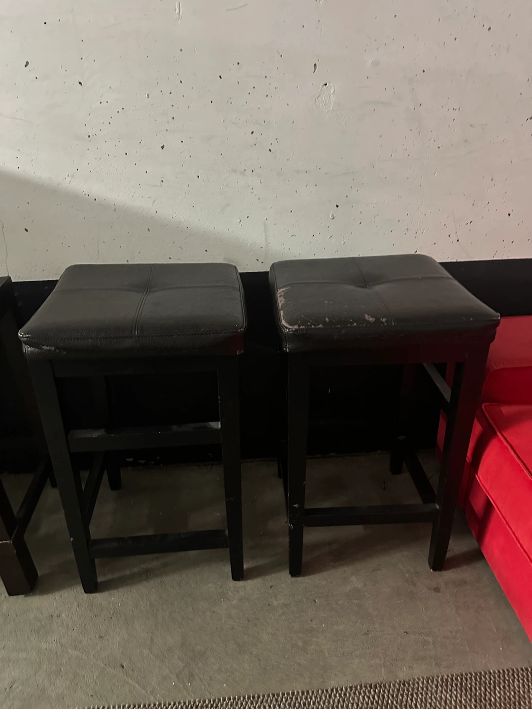 ✨ BLACK BAR CHAIRS / STOOLS FOR SALE ✨