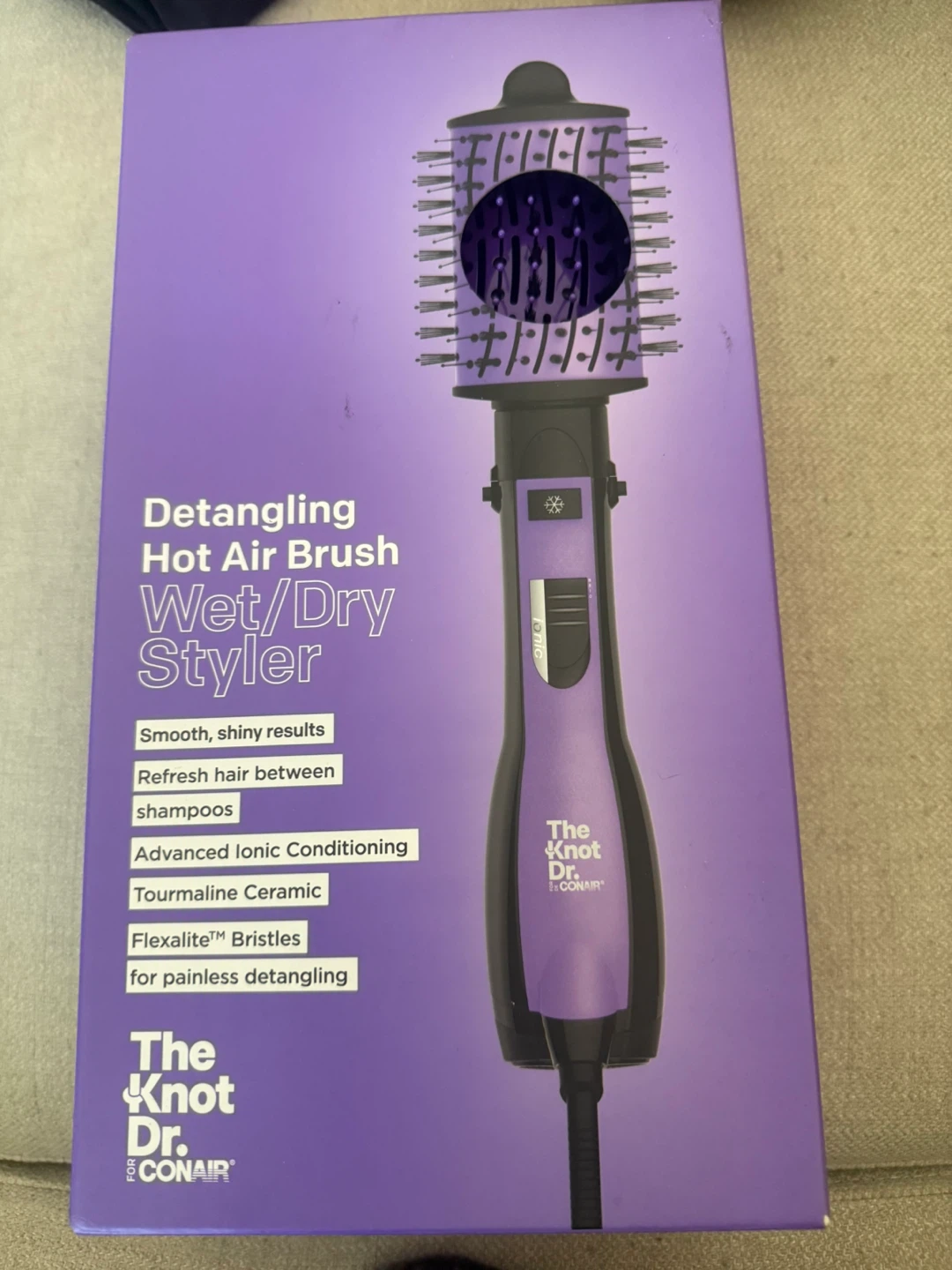 Detangling, hot airbrush wet – dry styler