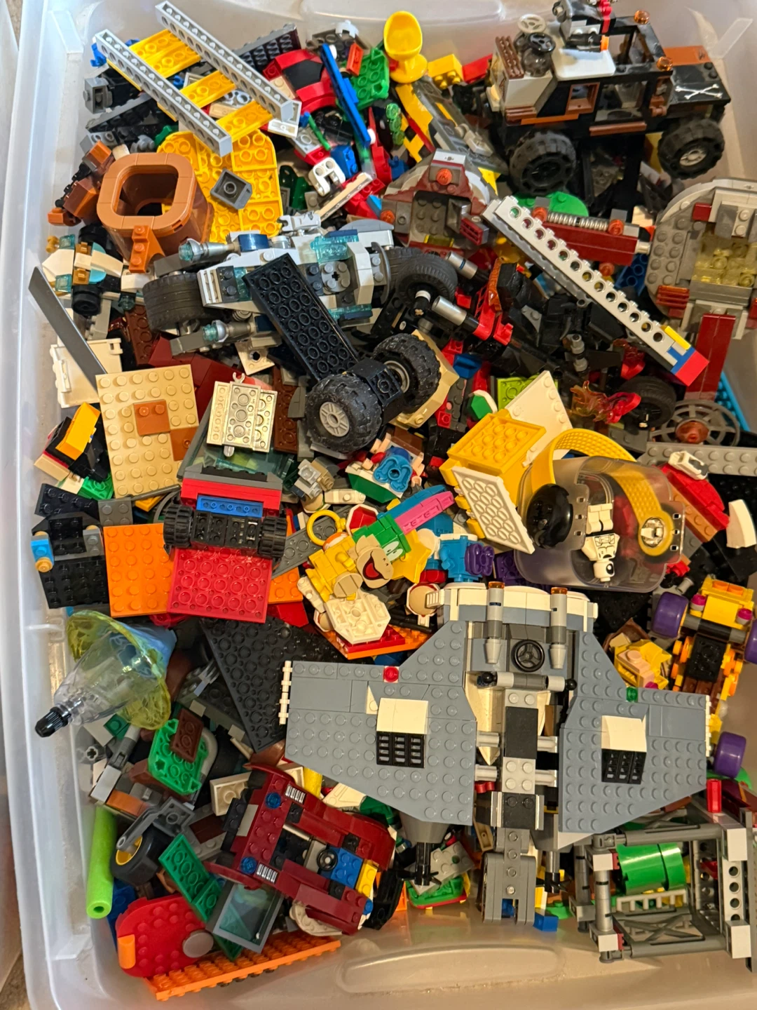 Large Tubs of Assorted LEGO Building Bricks - photo 3