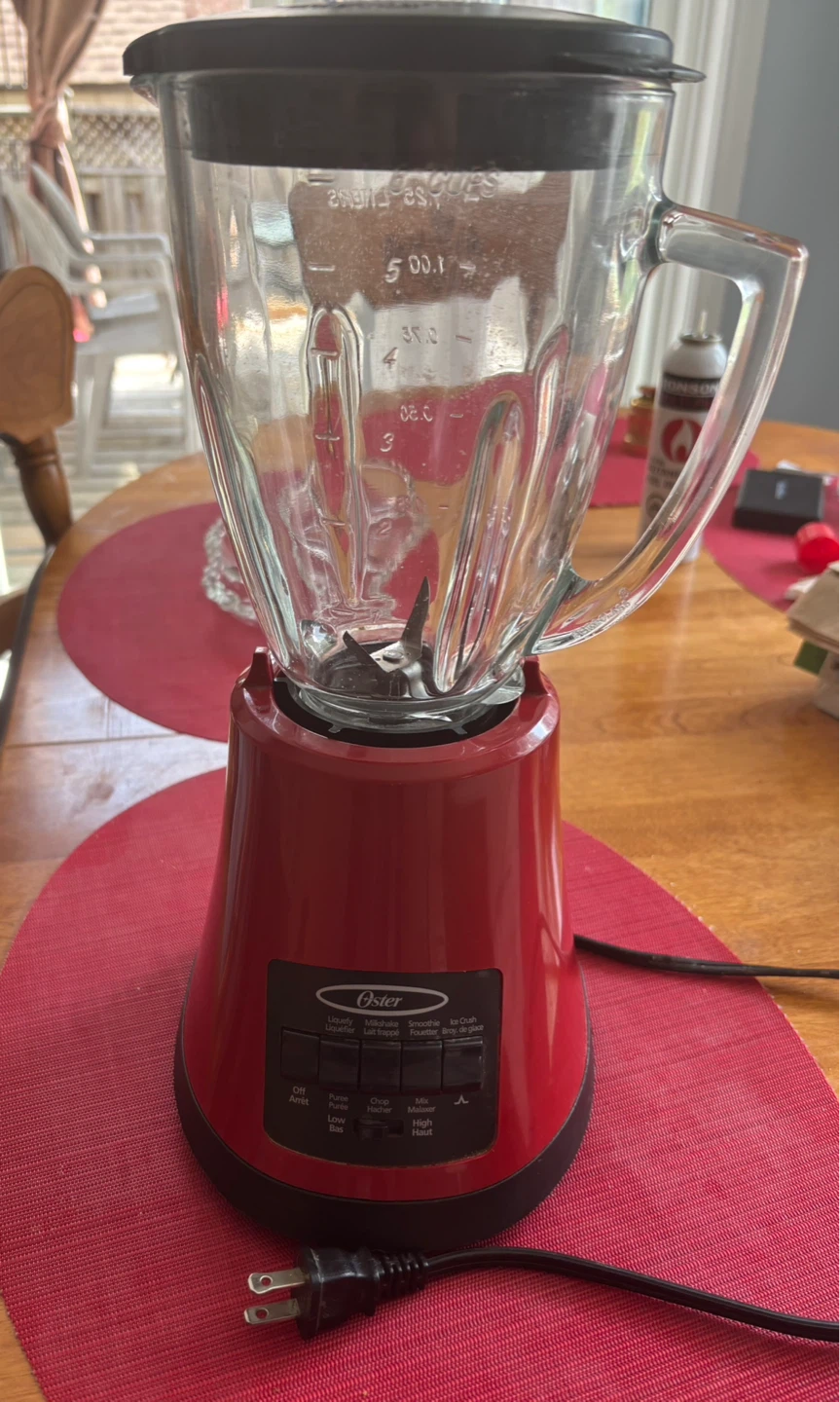 Oster Blender - Red