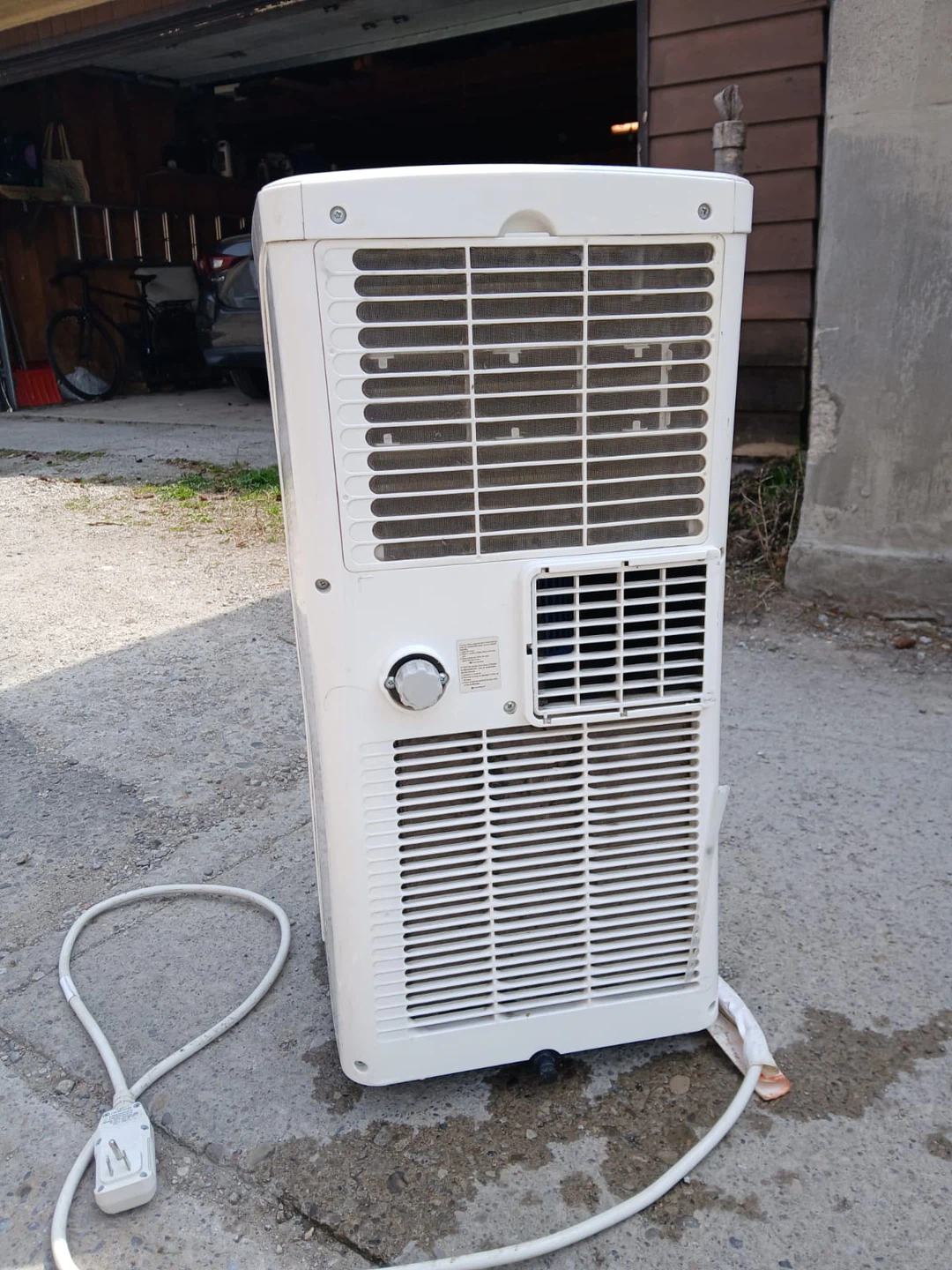 Arctic King Air Conditioner - photo 2