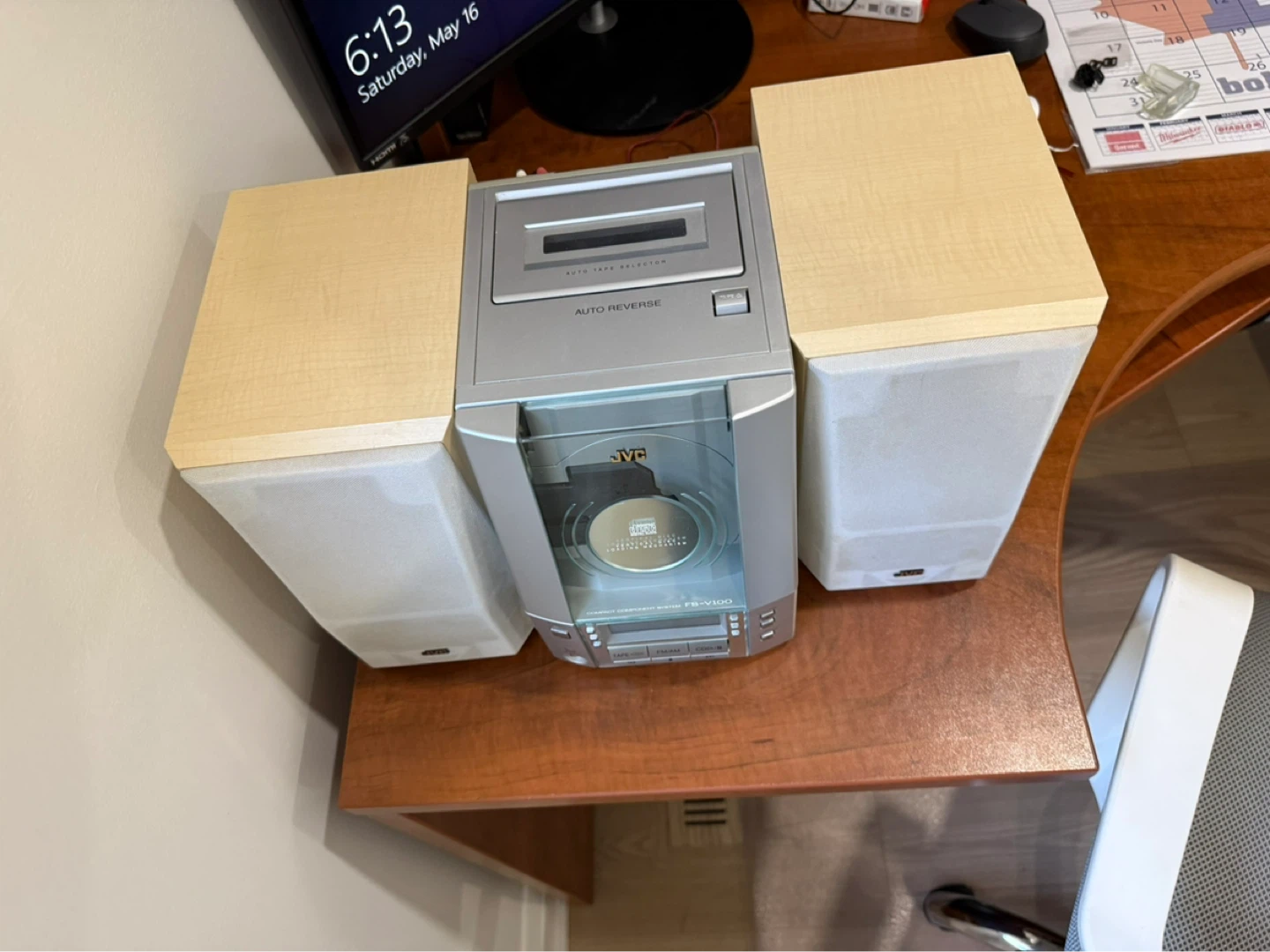 JVC FS-V100 Compact Component System with CD Player - photo 3