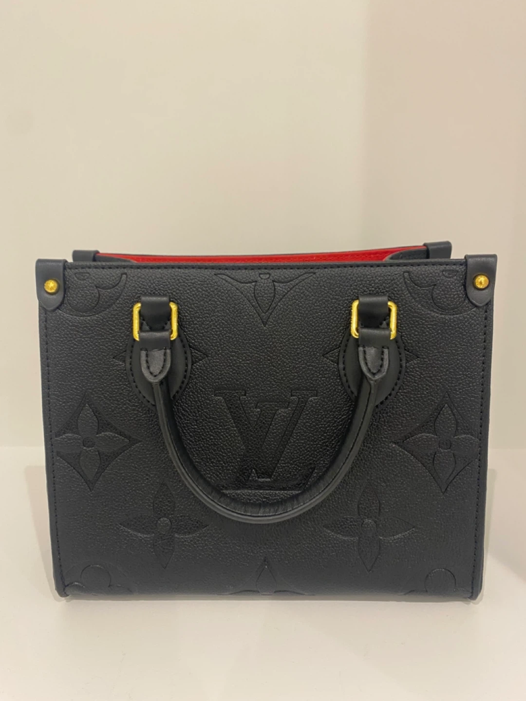 Inspired Structured Handbag – Brand New - photo 5