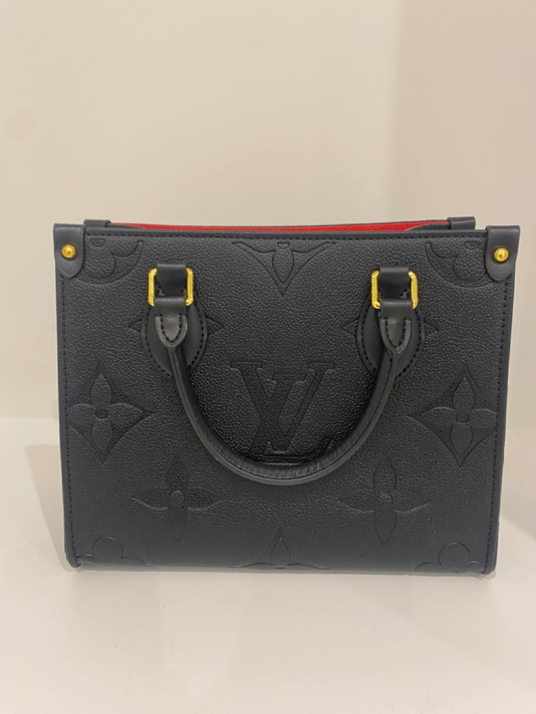 Inspired Structured Handbag – Brand New - photo 2