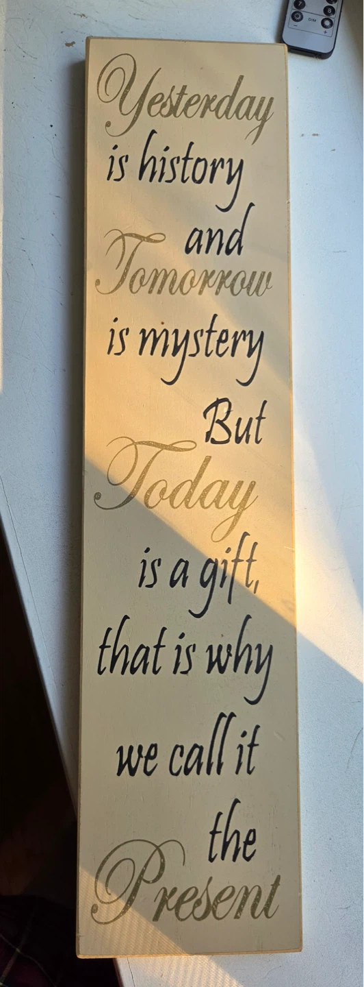 Decorative Wooden Sign with Motivational Quote - photo 2