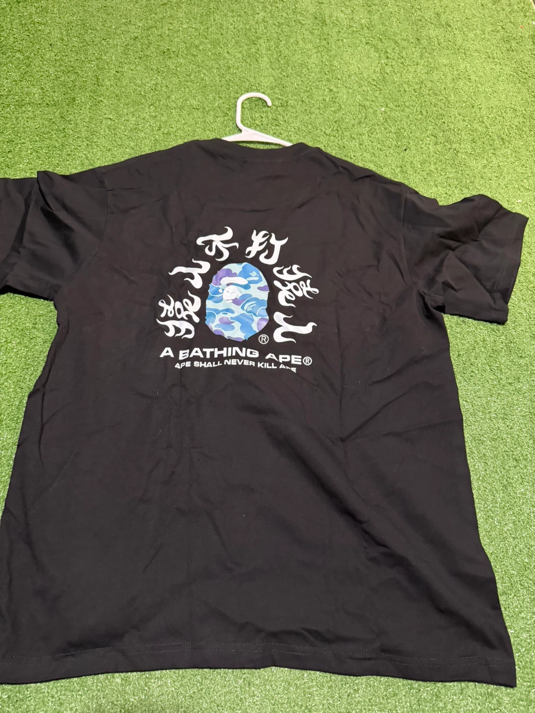 A Bathing Ape BAPE Graphic T-Shirt Size L - photo 2