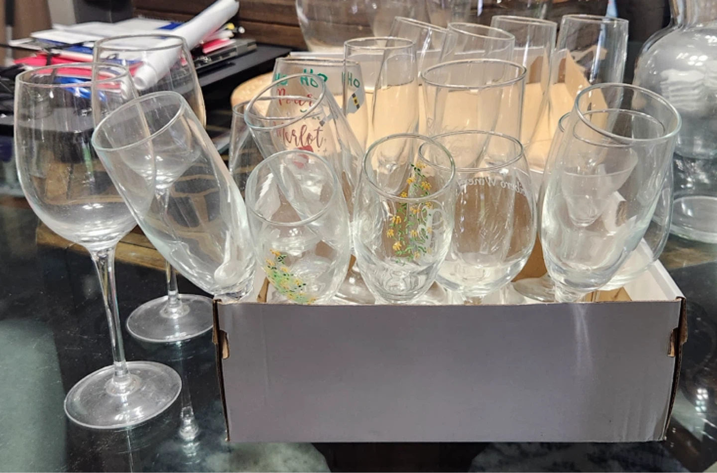 Assorted Glassware Set