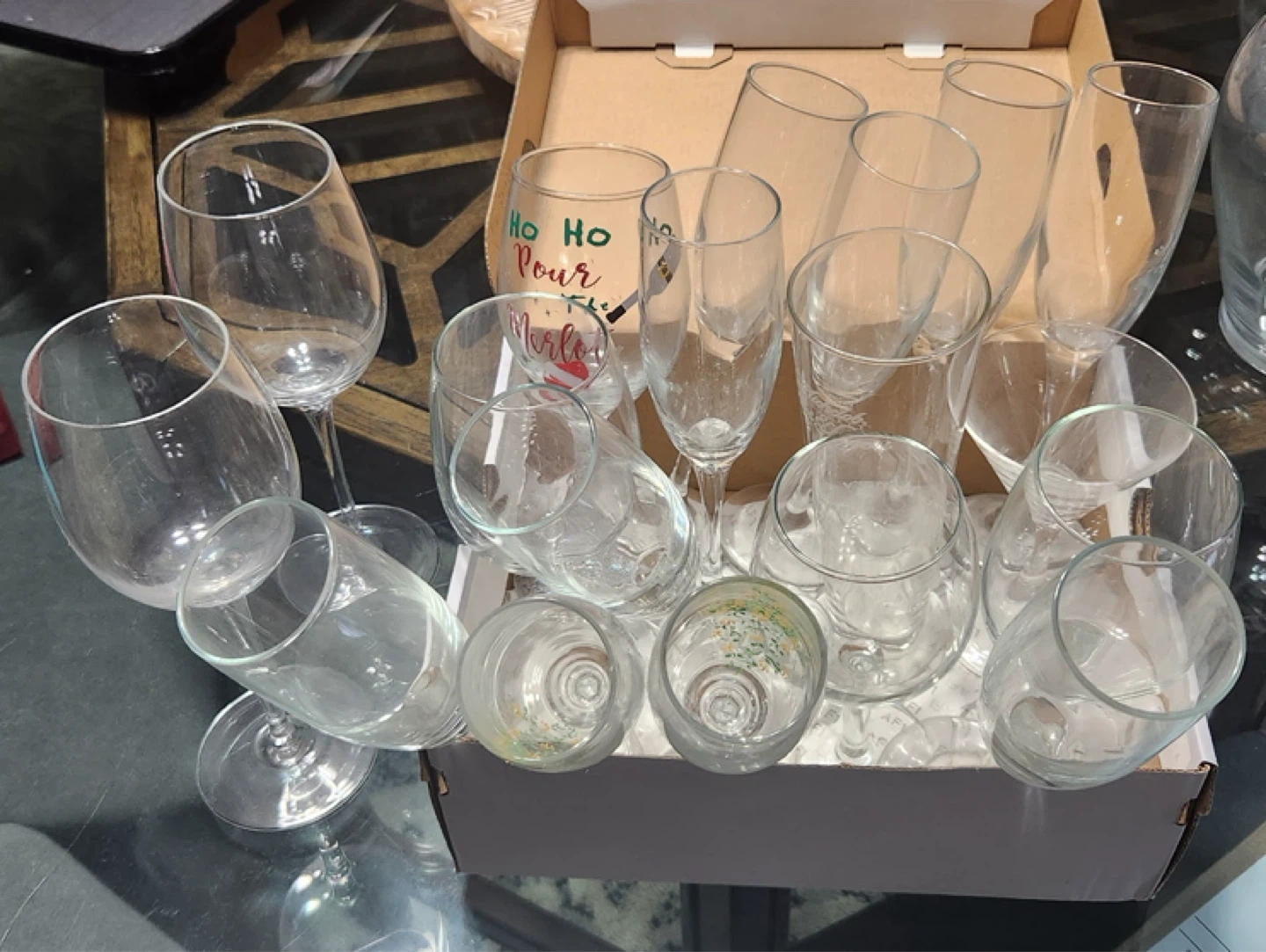 Assorted Glassware Set - photo 2