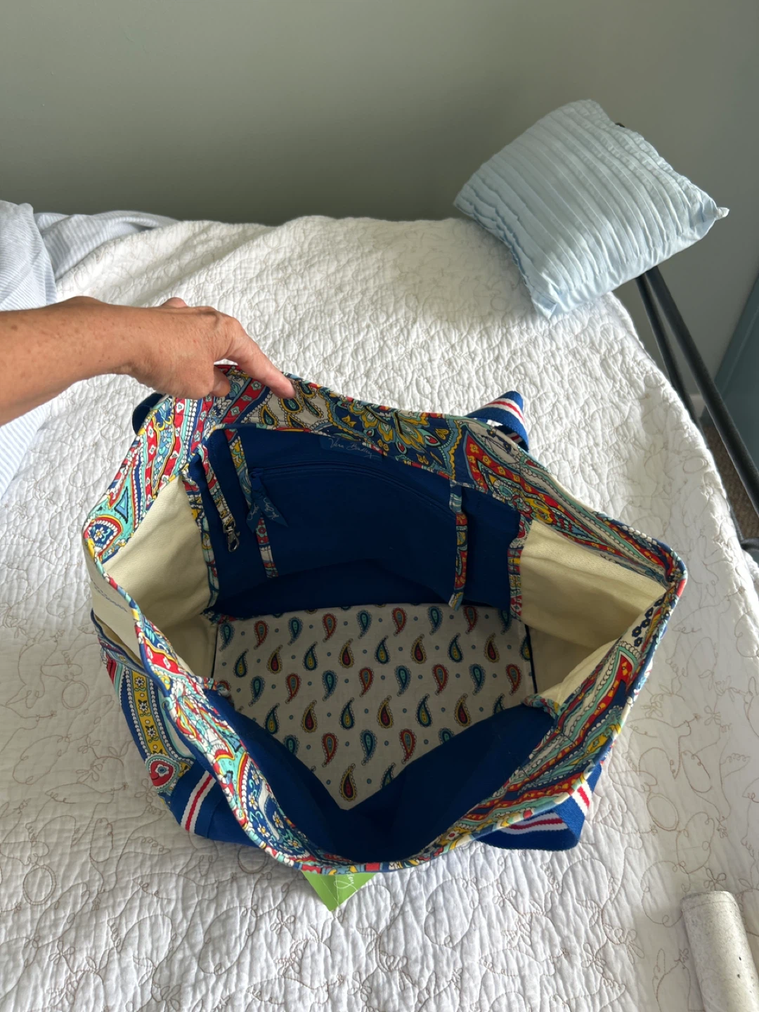 Vera Bradley TAGS ON Tote Bag - photo 3