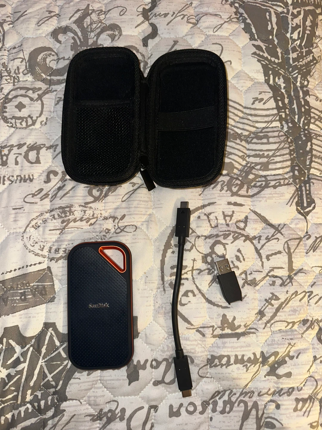 SanDisk 2TB Extreme Pro Portable SSD USB-C - photo 5