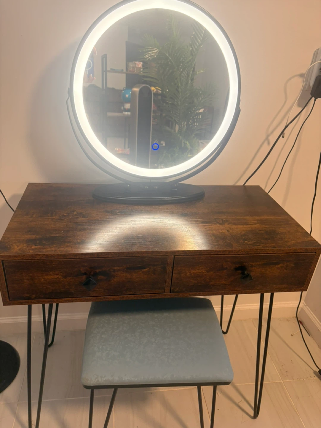 Vanity Table with Lighted Mirror and Stool