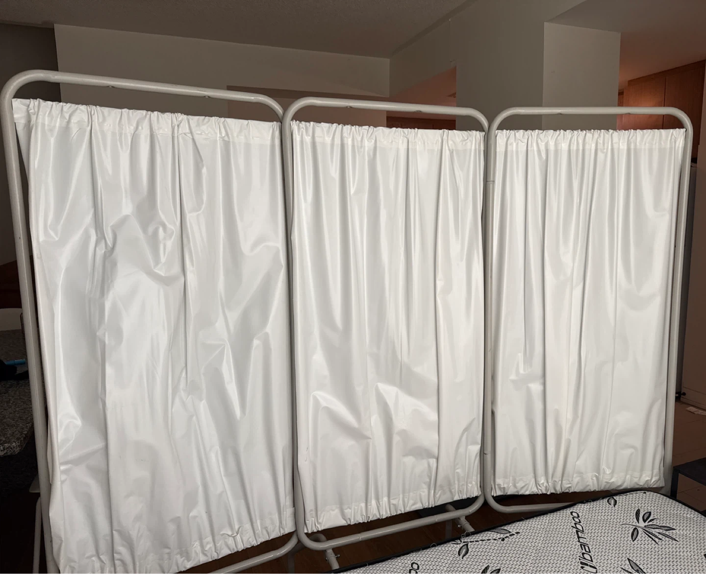 3-Panel Room Divider Screen - photo 2