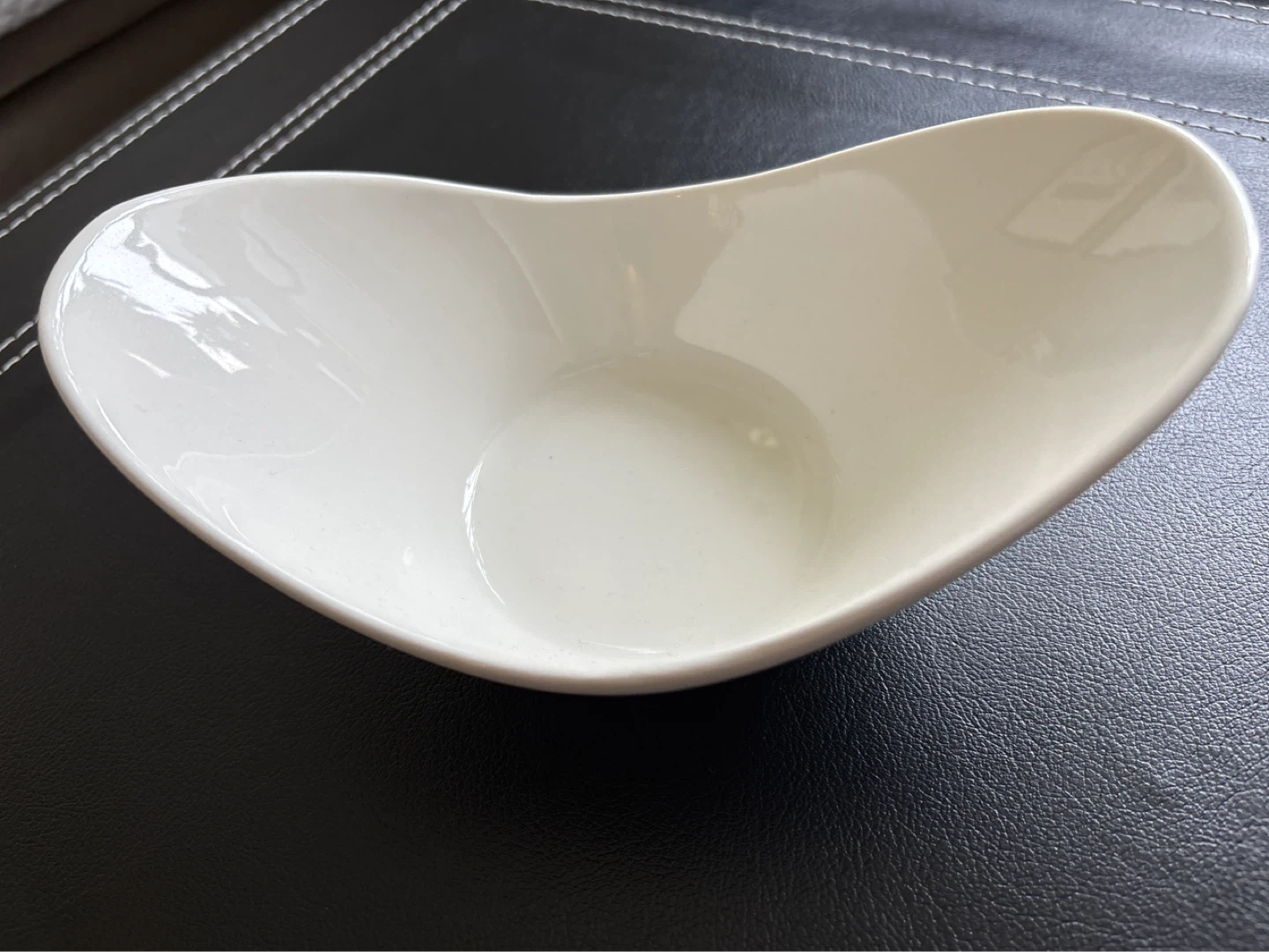 Cameo China Oval Bowl