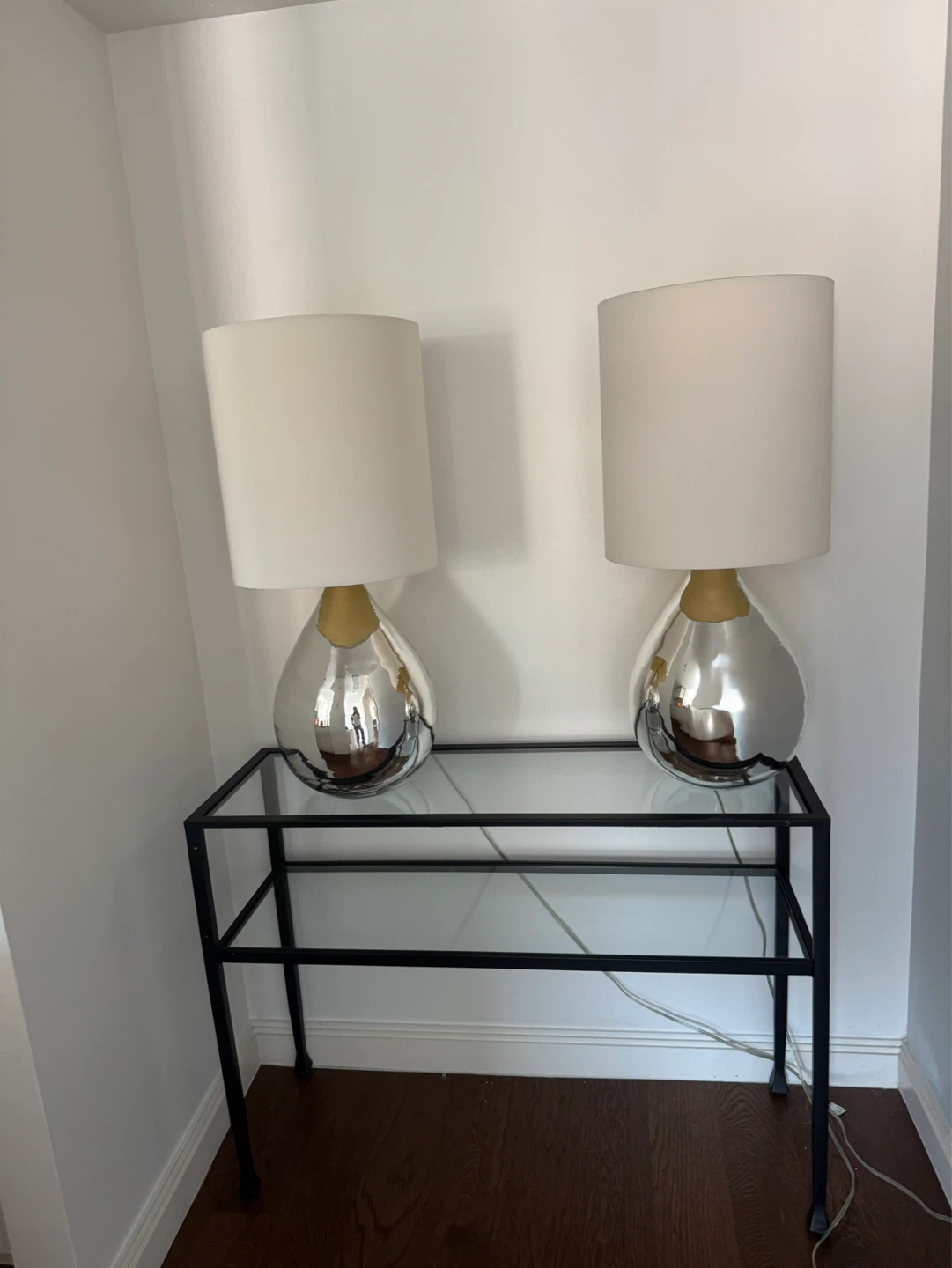 Set of 2 Mirrored Tear Drop Table Lamps with White Shades - photo 3