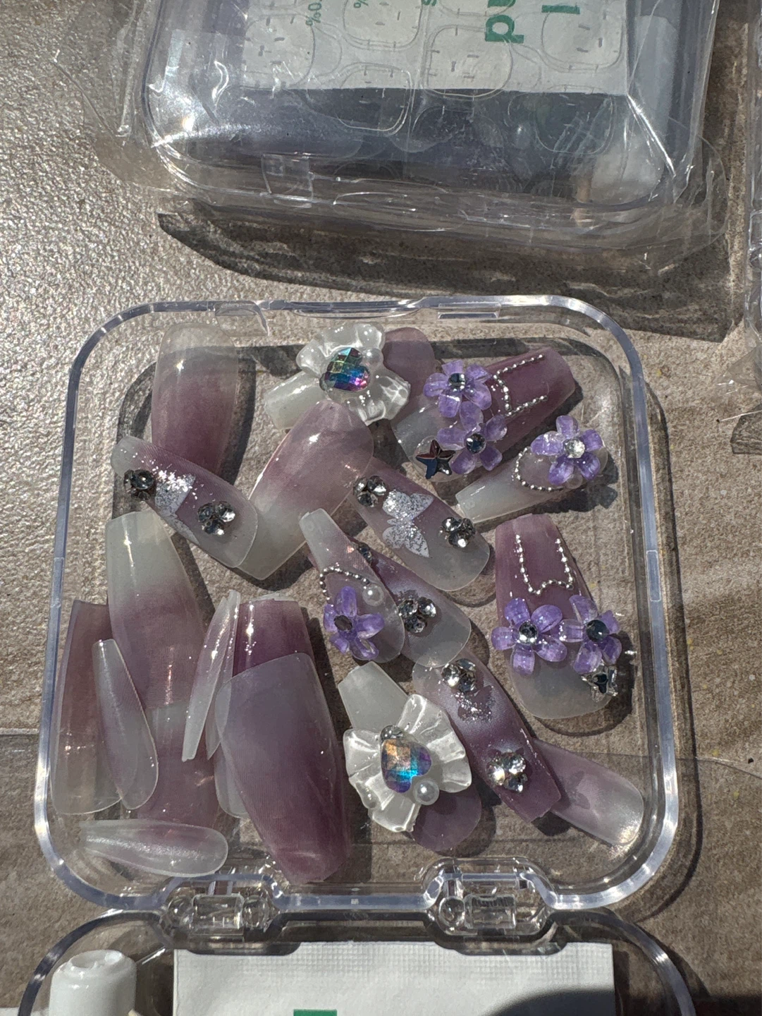 Press On Nails Set with Charms and Glue - photo 2