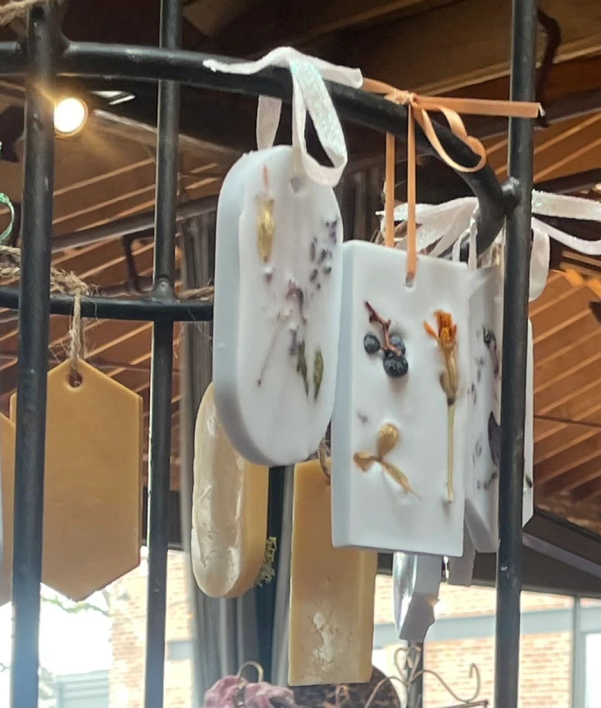 Handmade Soy Sachets with Dried Flowers - photo 3