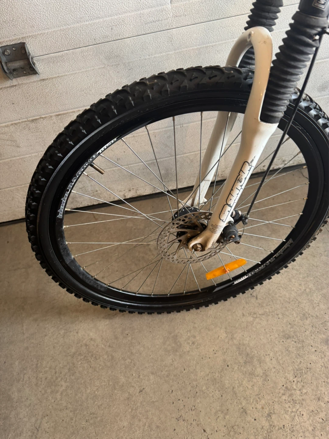 Blade Aluminum Mountain Bike with Disk Brakes - photo 4