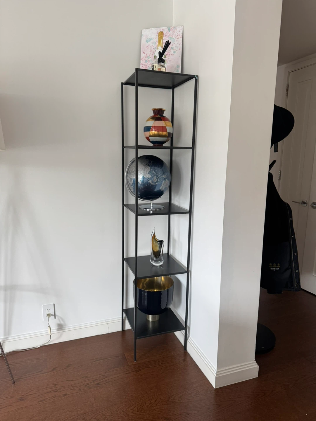 Black Metal 5-Tier Etagere Shelf