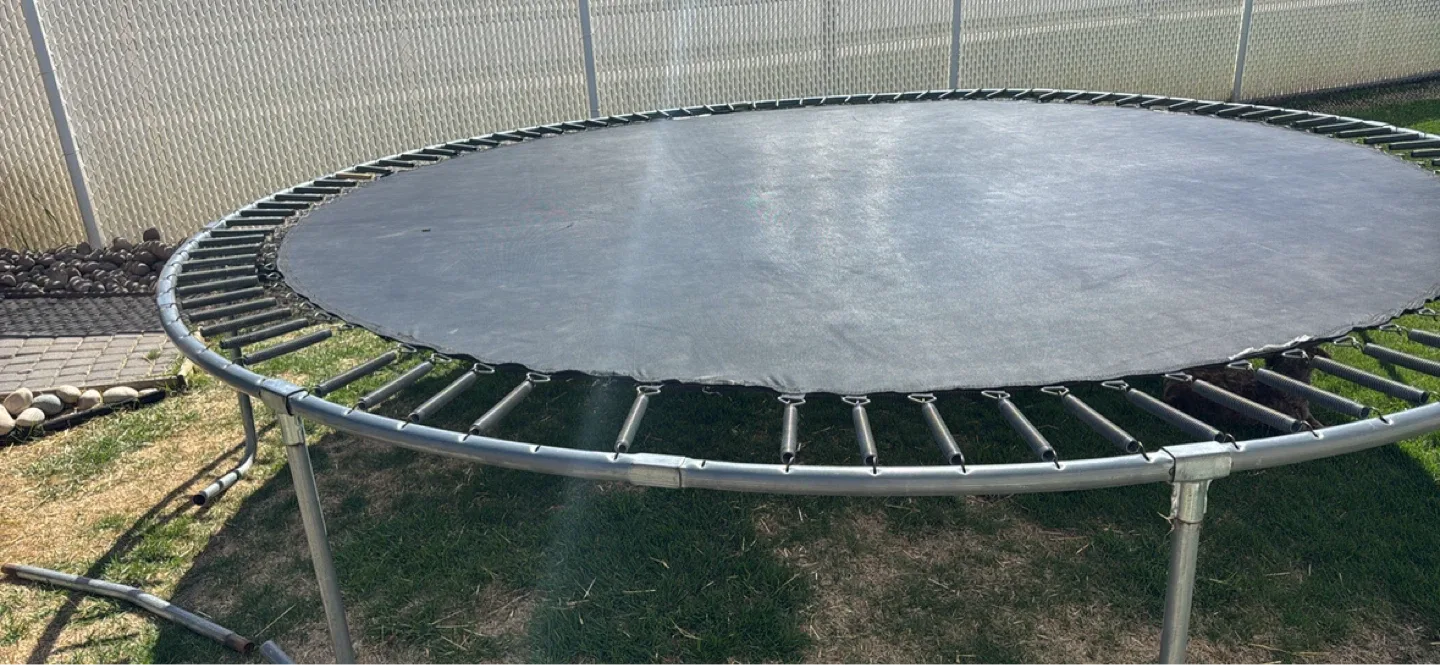 Round Trampoline