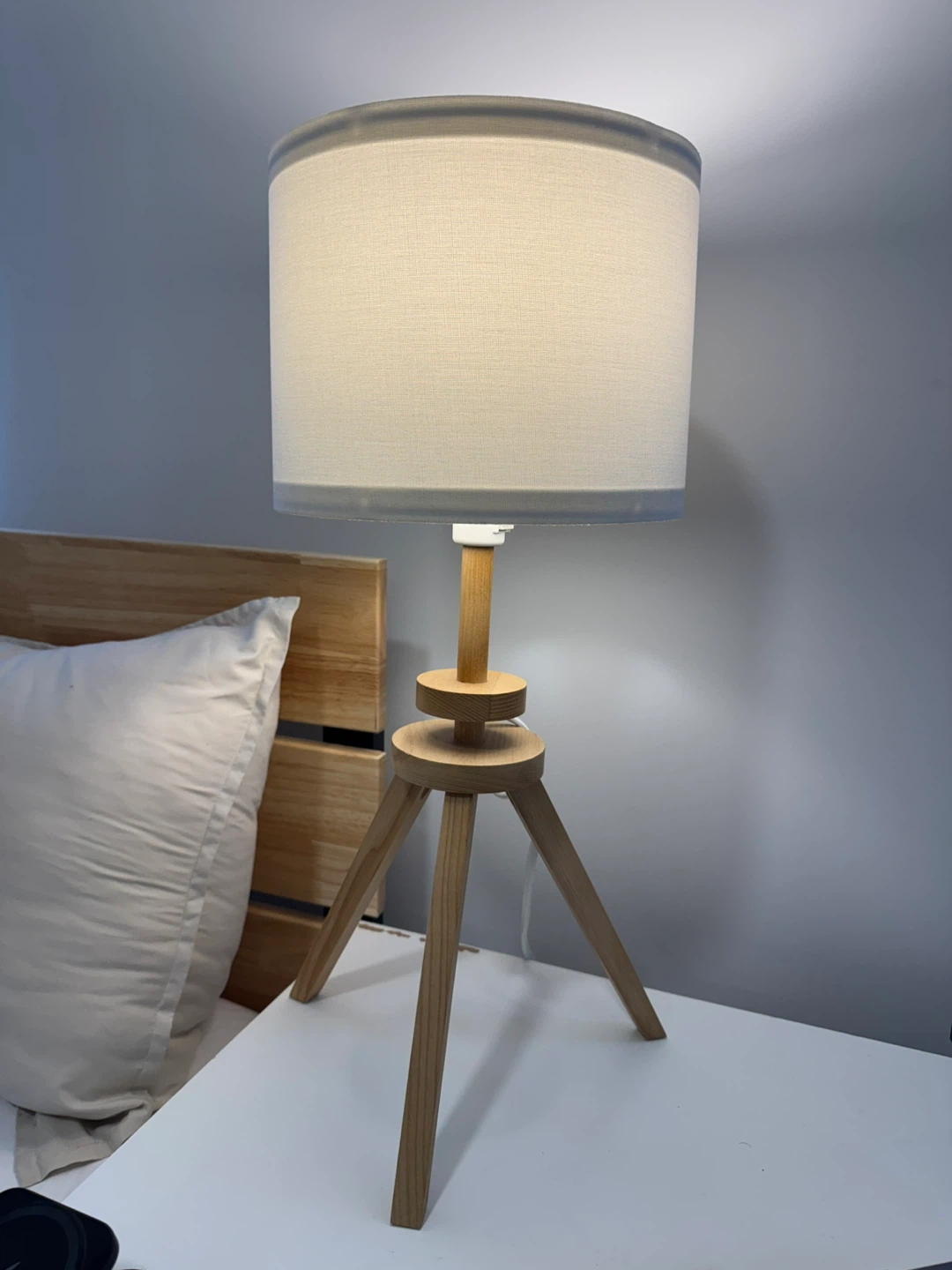 Wooden Tripod Table Lamp
