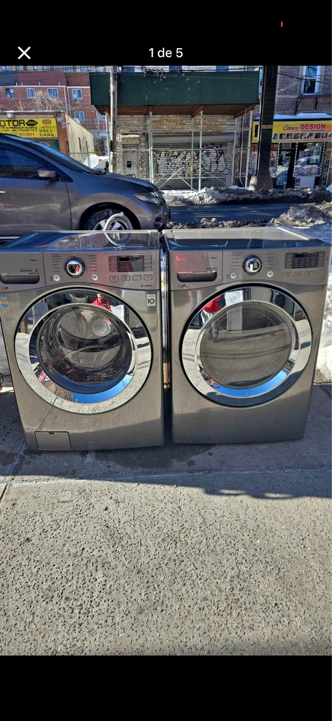 LG Washer and Dryer Set
