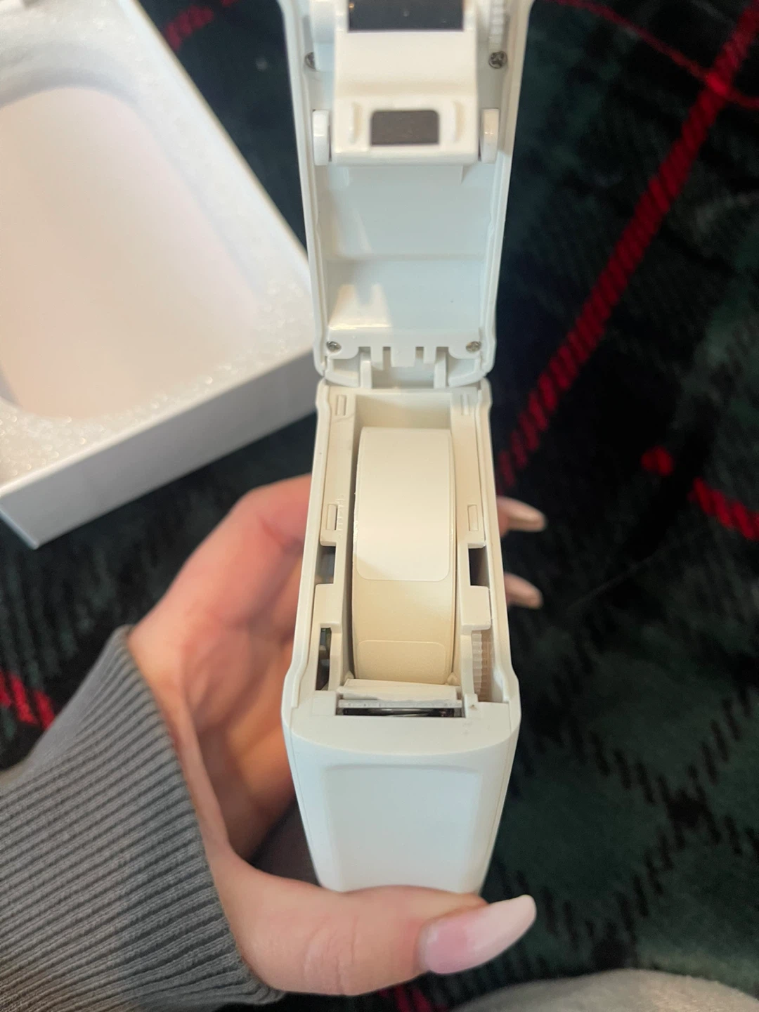 Portable label printer - photo 3