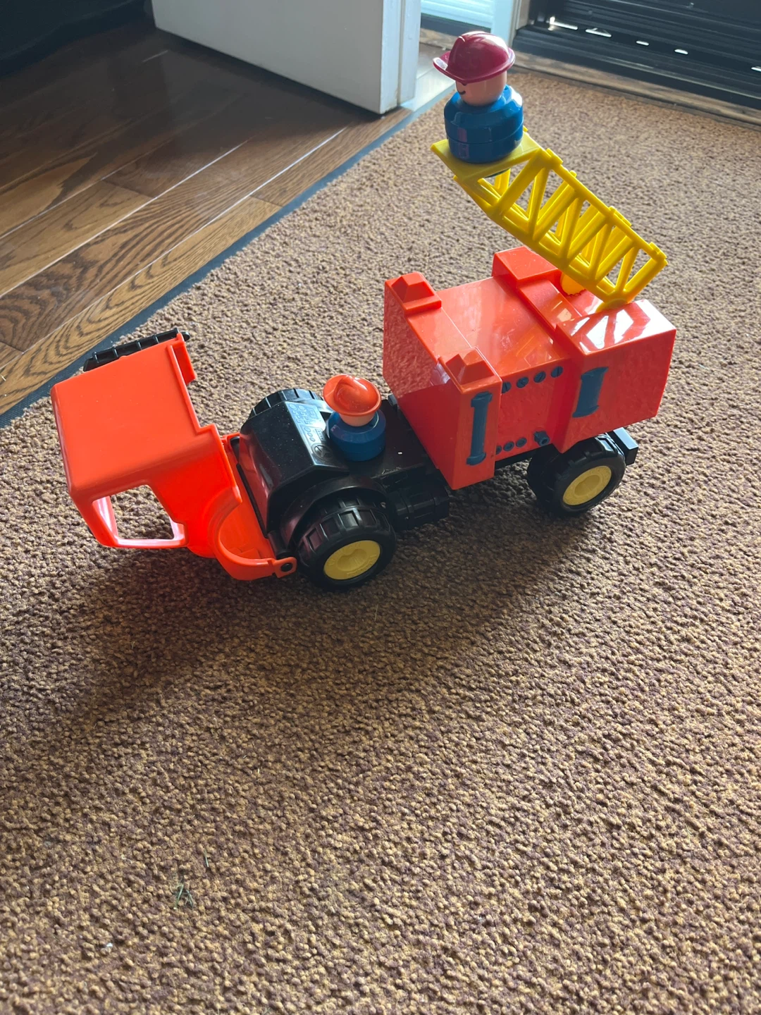 Fire Truck Toy - photo 3