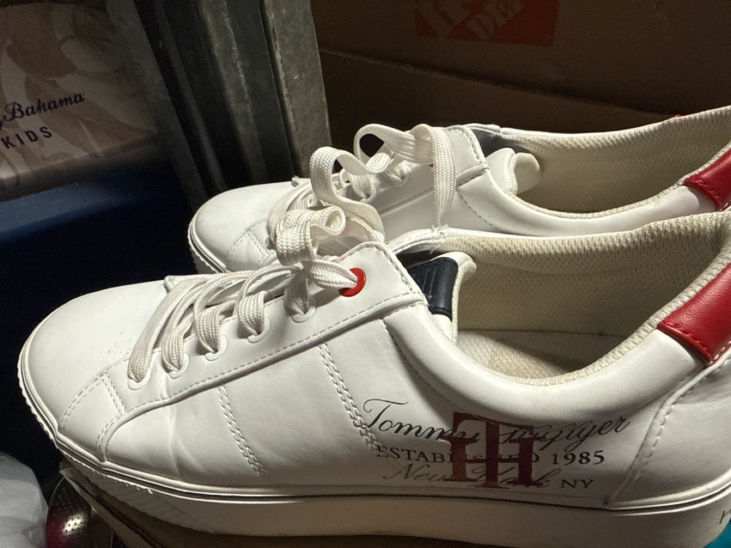 Tommy Hilfiger White Leather Sneakers - Size 11