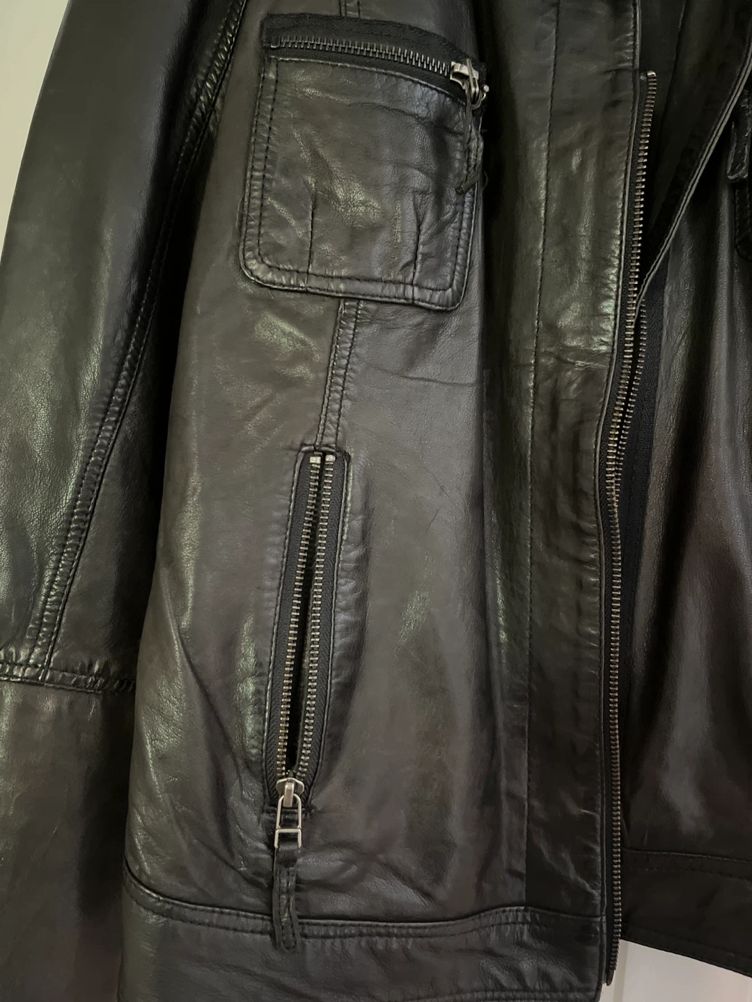 Bailey Black Leather Jacket - XXL/TTG fits more like XL - photo 3