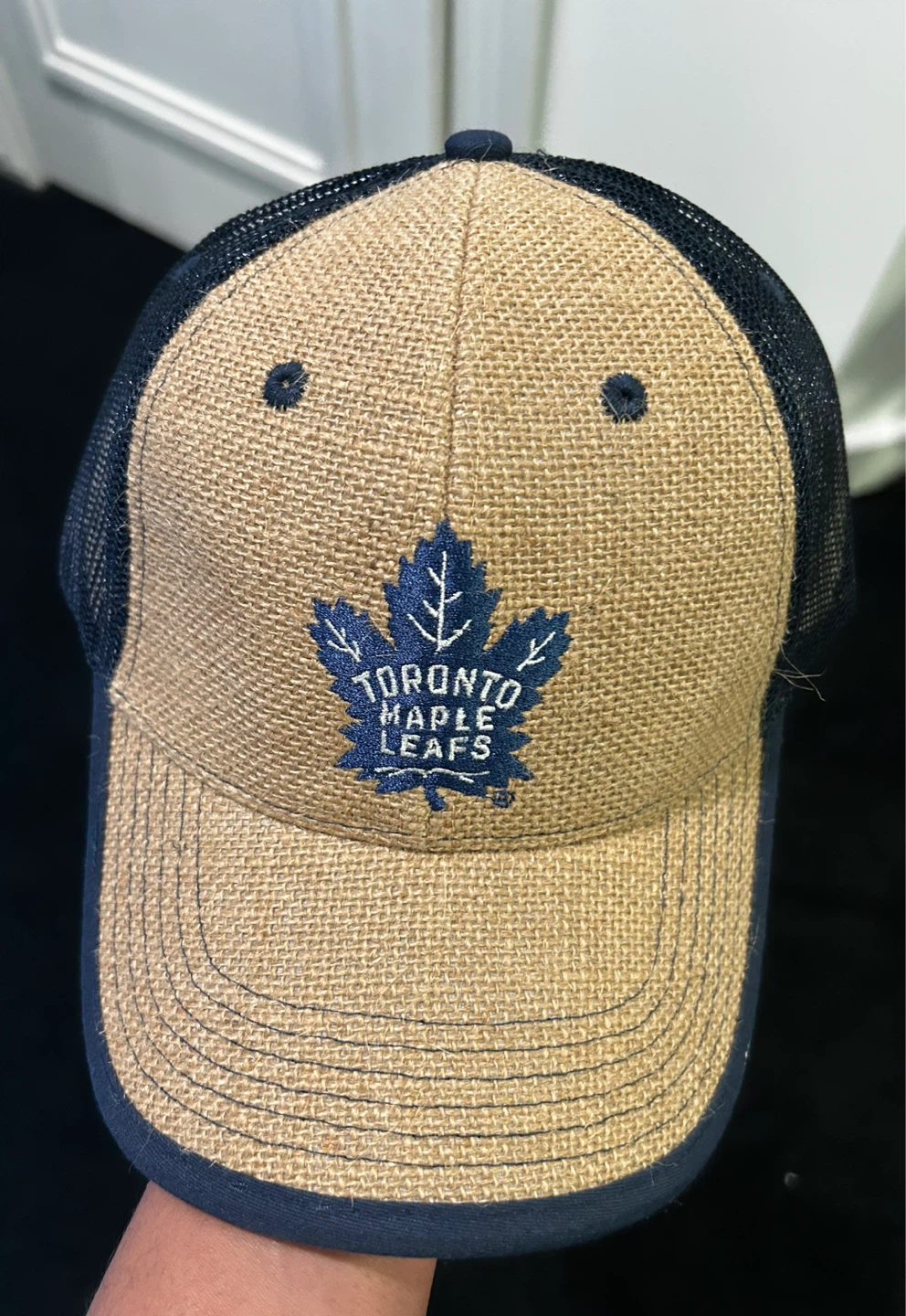 Toronto Maple Leafs NHL Trucker Hat