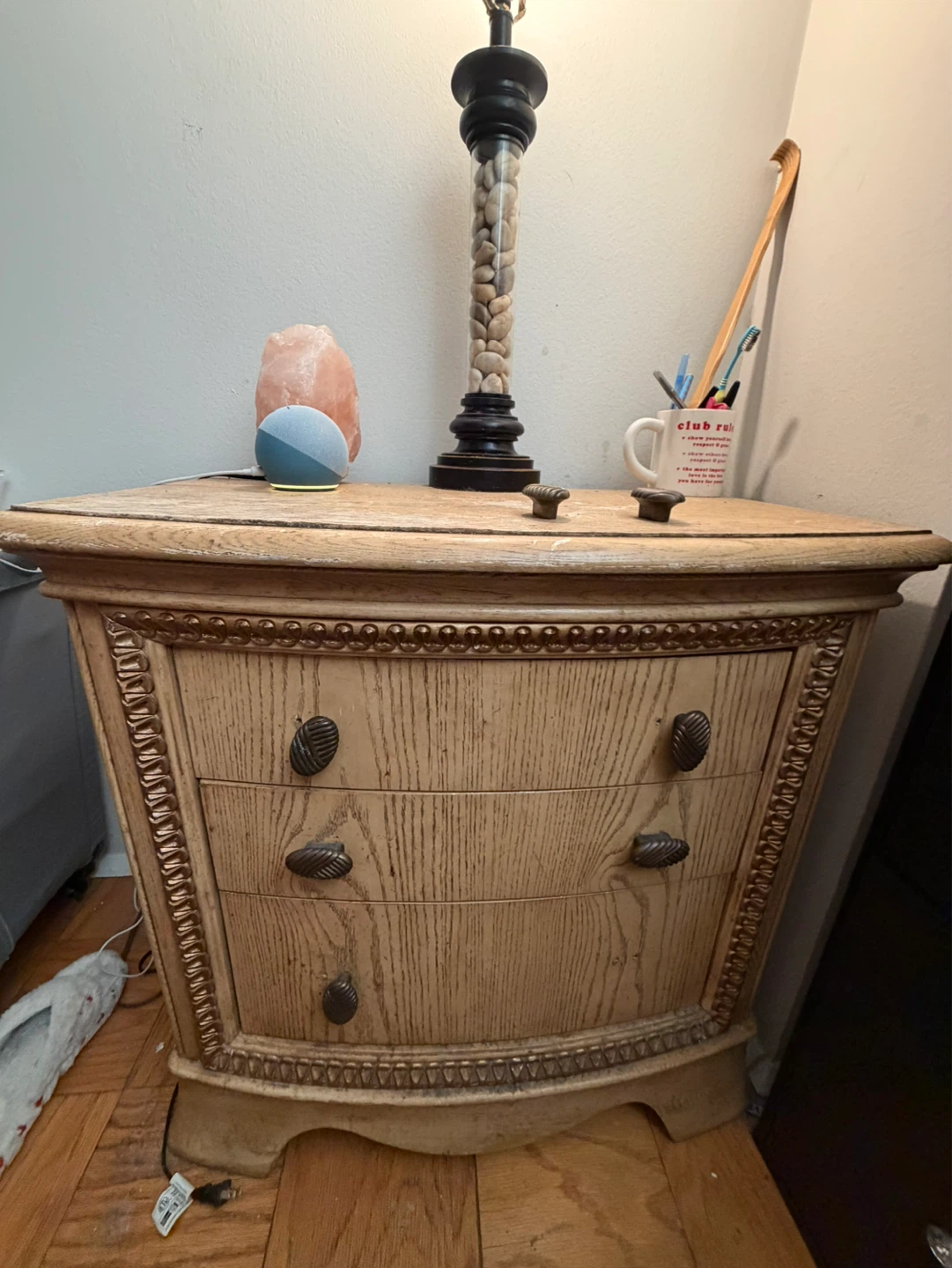 2 100% solid Oakwood   3-Drawer  dresser nightstand - photo 3