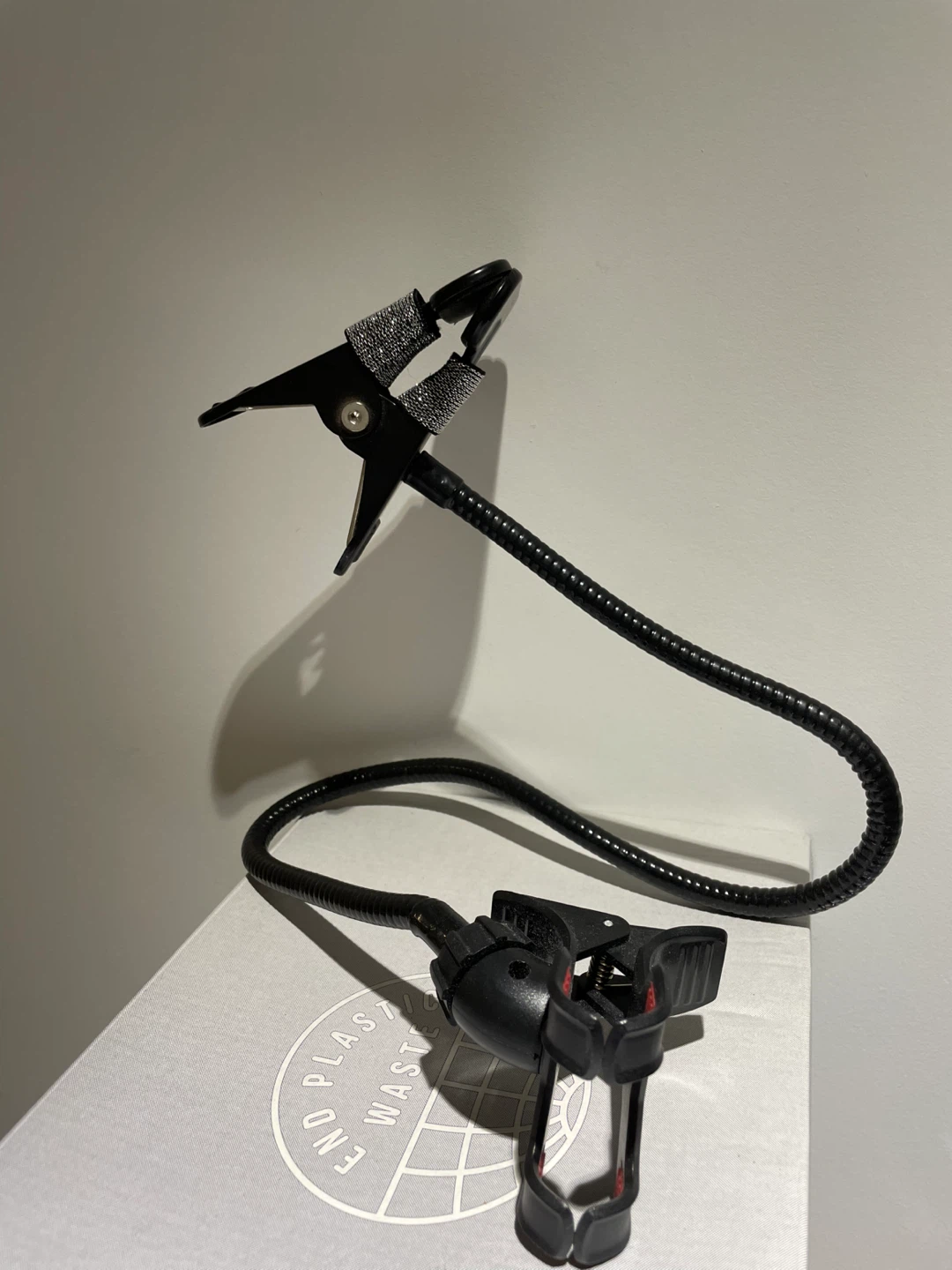 Flexible Gooseneck Cell Phone Holder with Clamp