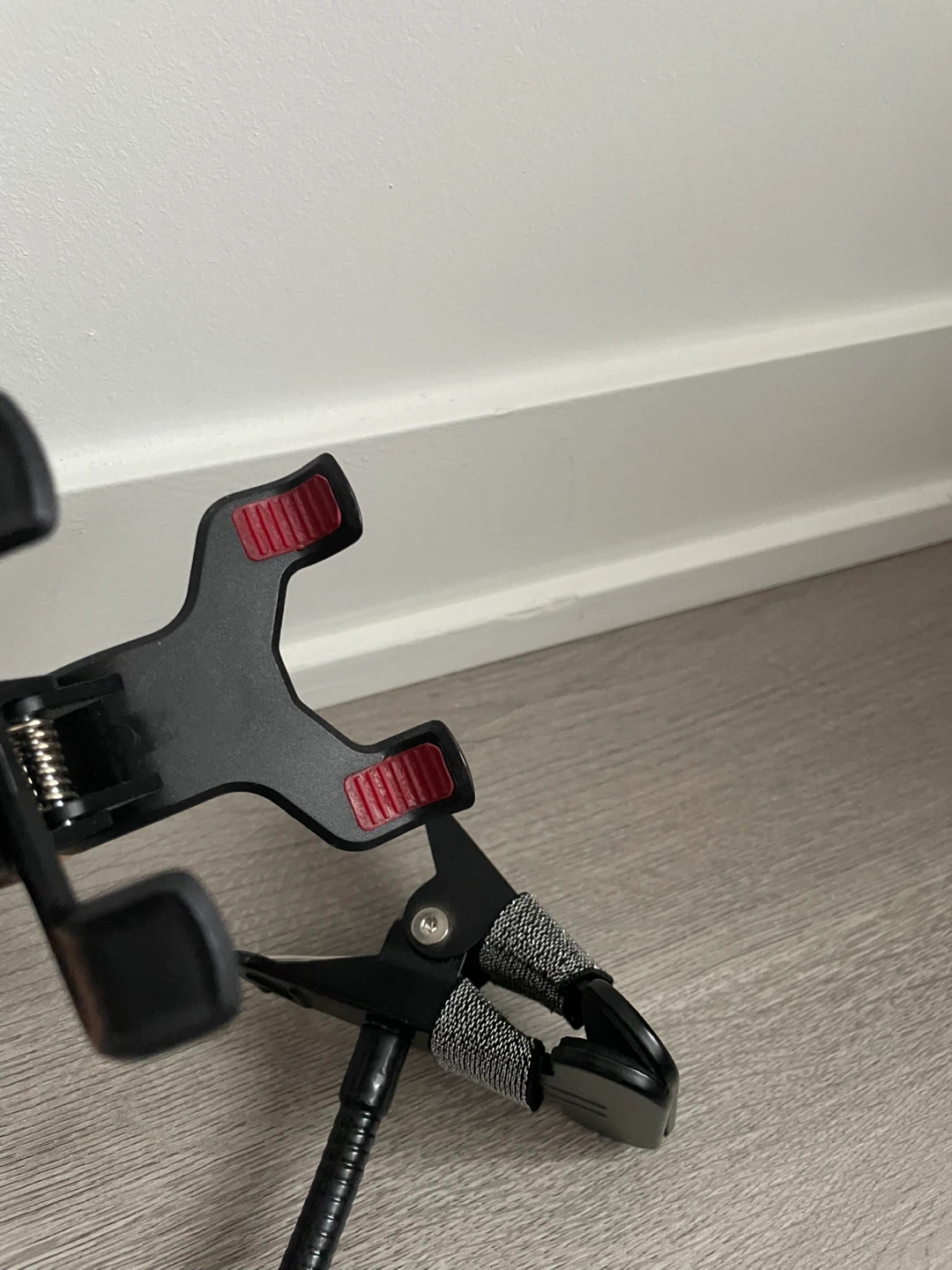 Flexible Gooseneck Cell Phone Holder with Clamp - photo 4