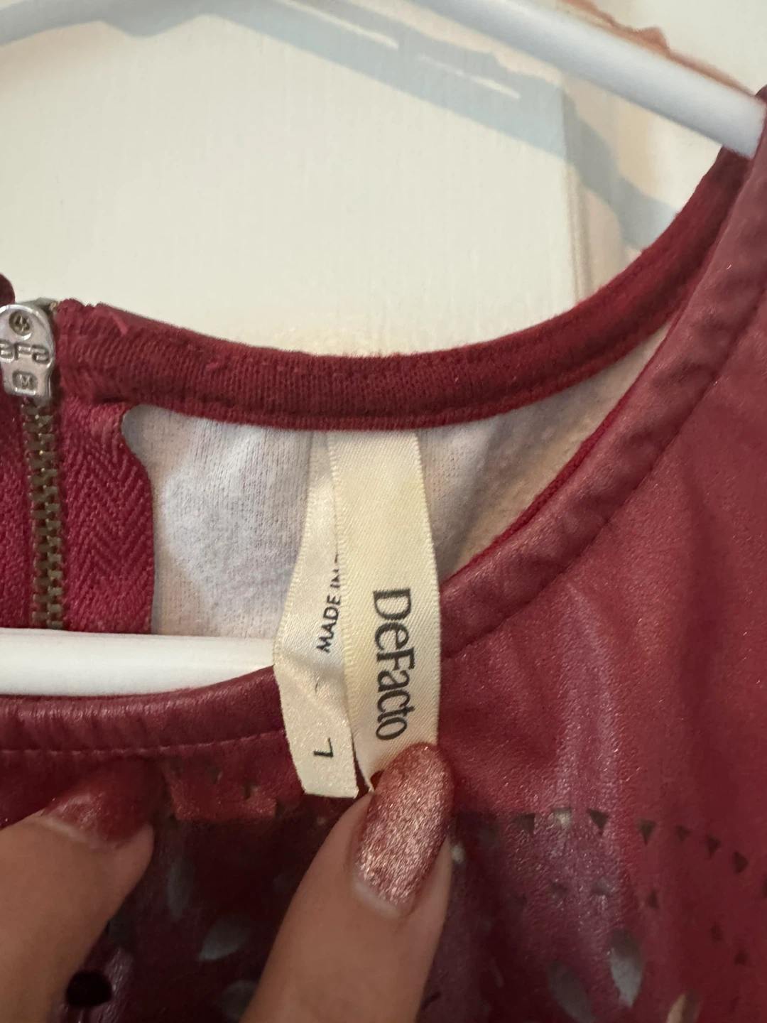 Defacto Burgundy Faux Leather & Cutout Long Sleeve Top Size L - photo 5