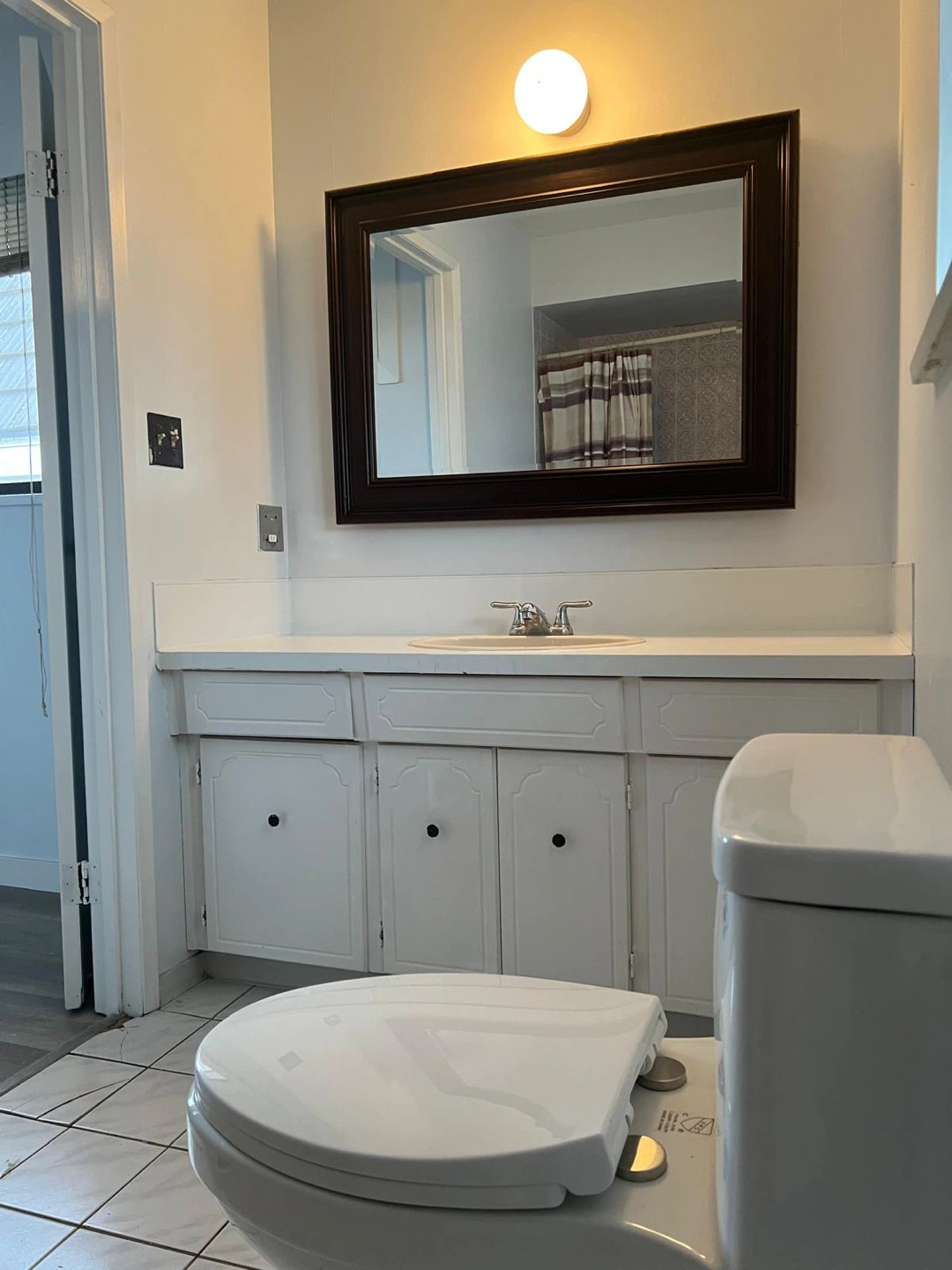 2 bedroom in Richmond house available - photo 5