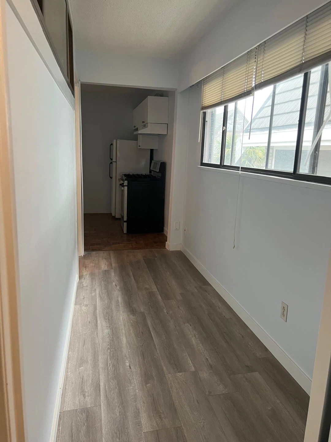 2 bedroom in Richmond house available - photo 2