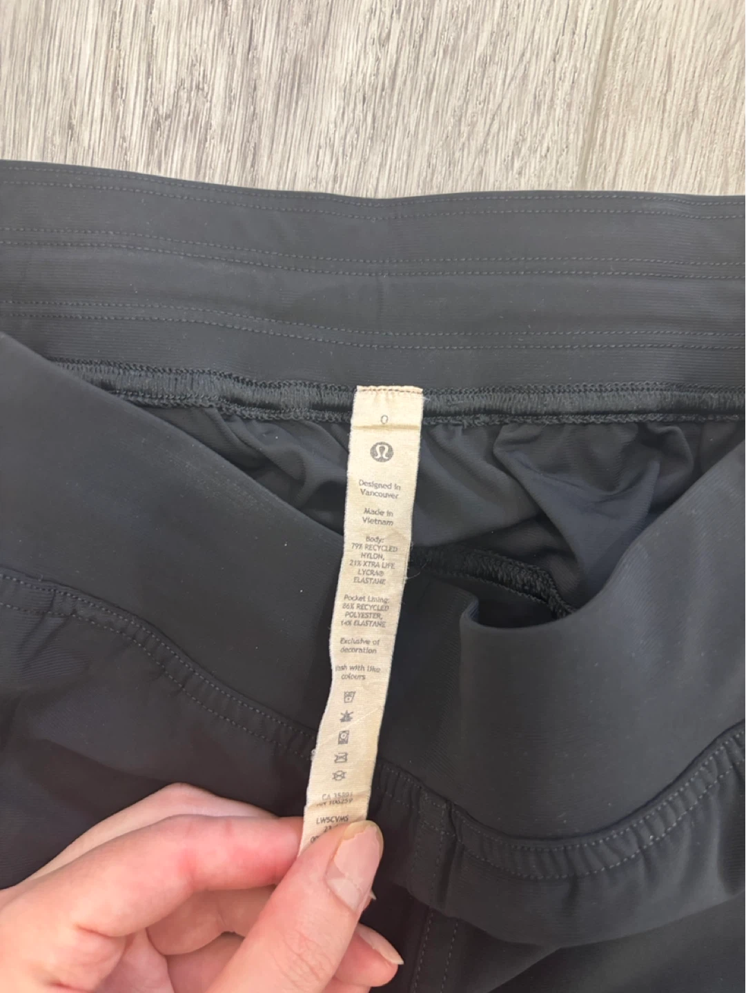 Lululemon Black Track Pants Size 0 - photo 3