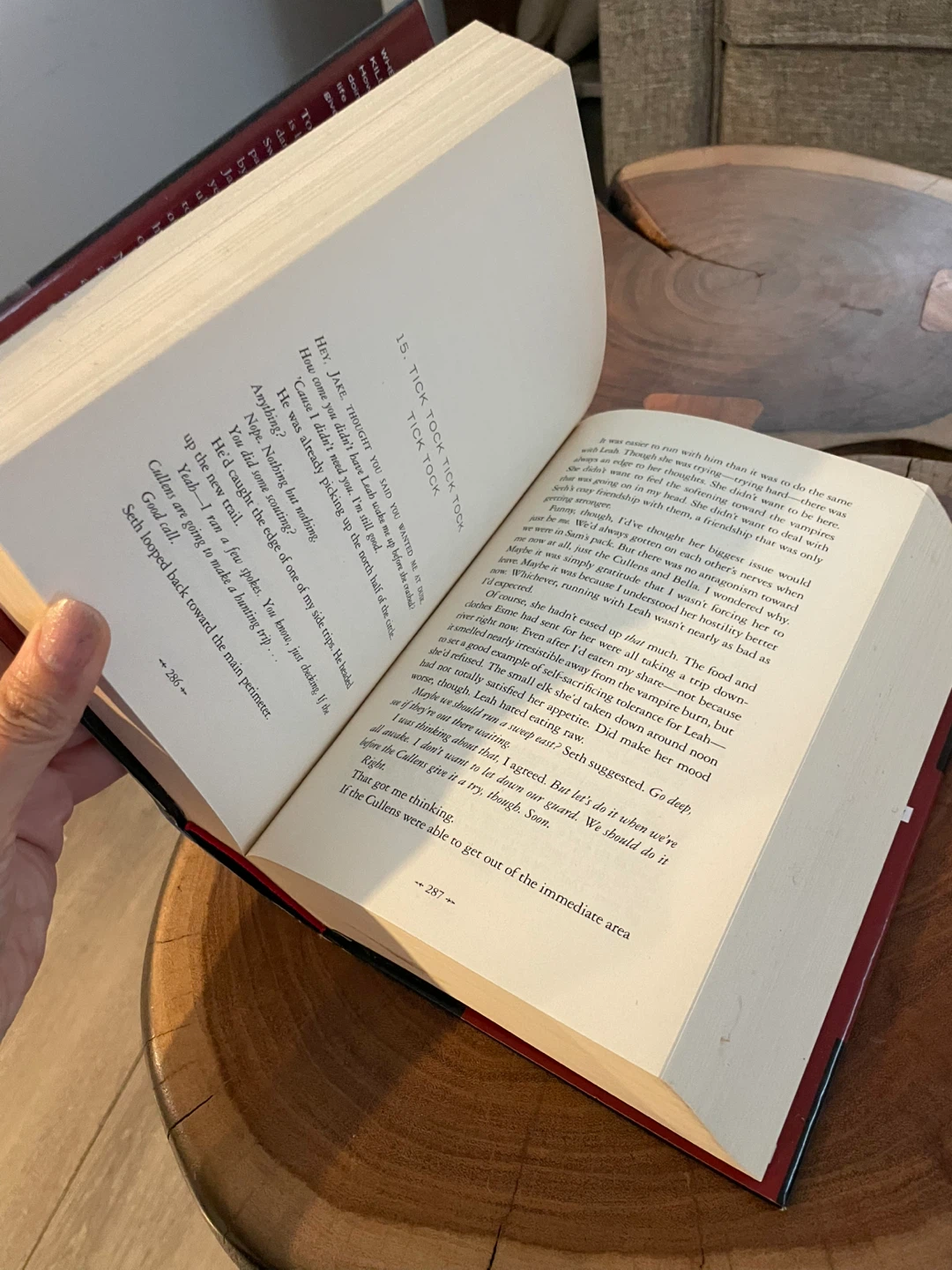 Breaking Dawn by Stephenie Meyer - photo 3