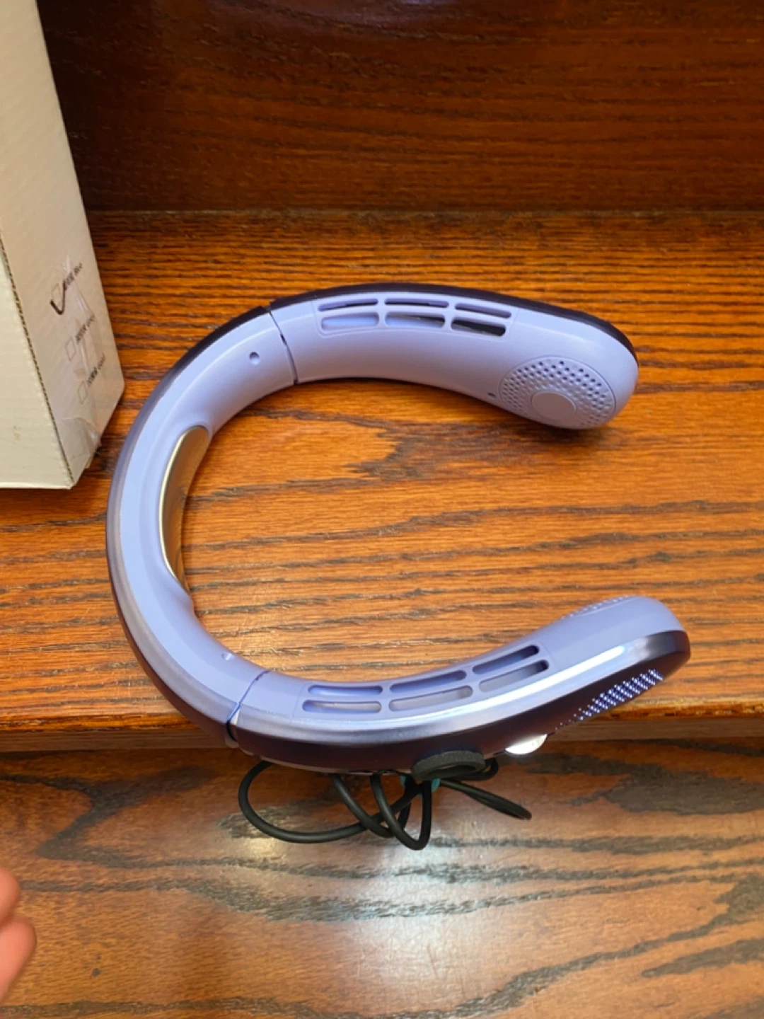 Fashion Neck Fan - Portable USB Rechargeable - photo 2
