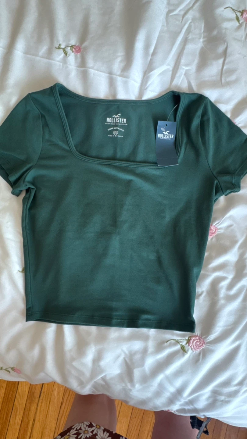 Hollister Women's Green Square Neck Shirt - photo 3