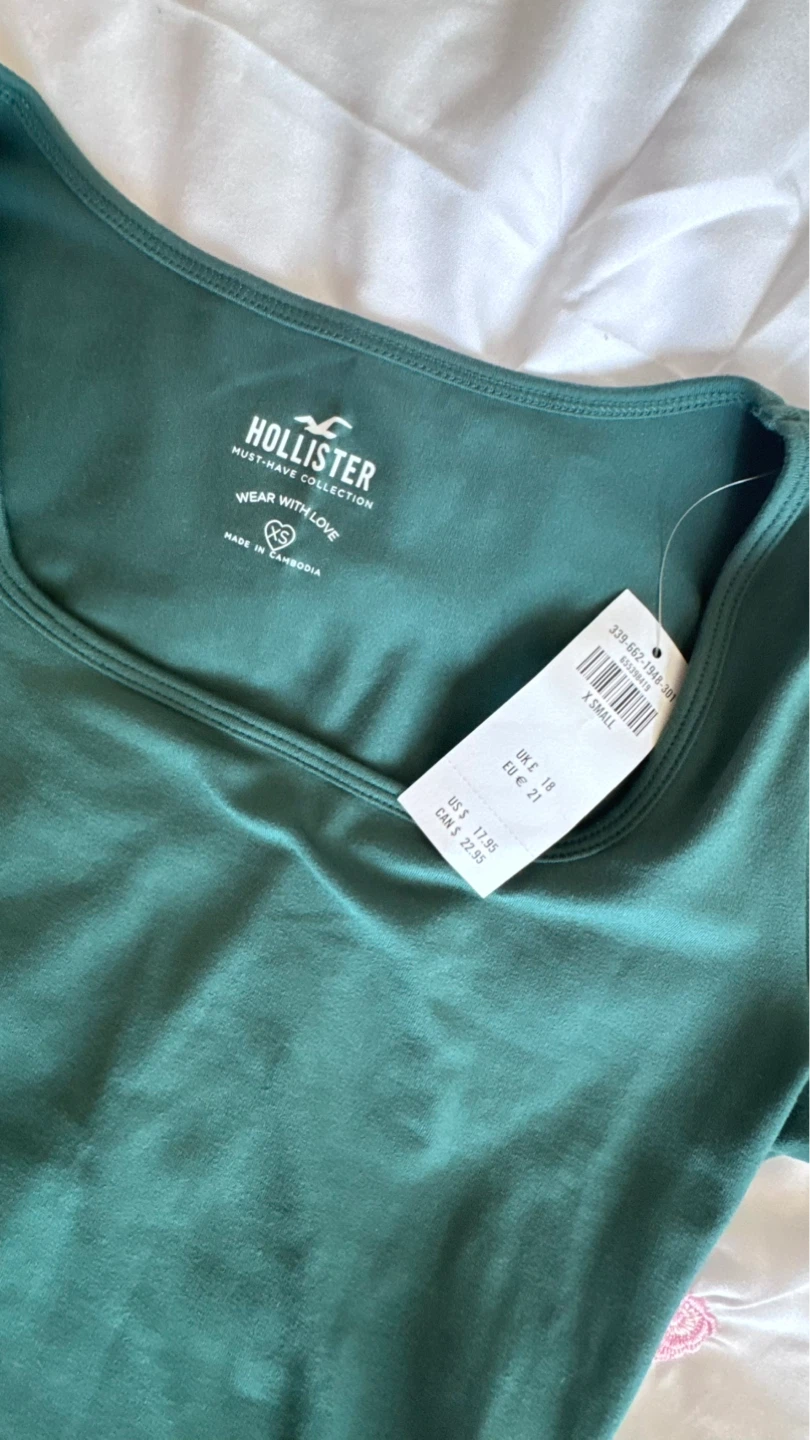 Hollister Women's Green Square Neck Shirt - photo 4