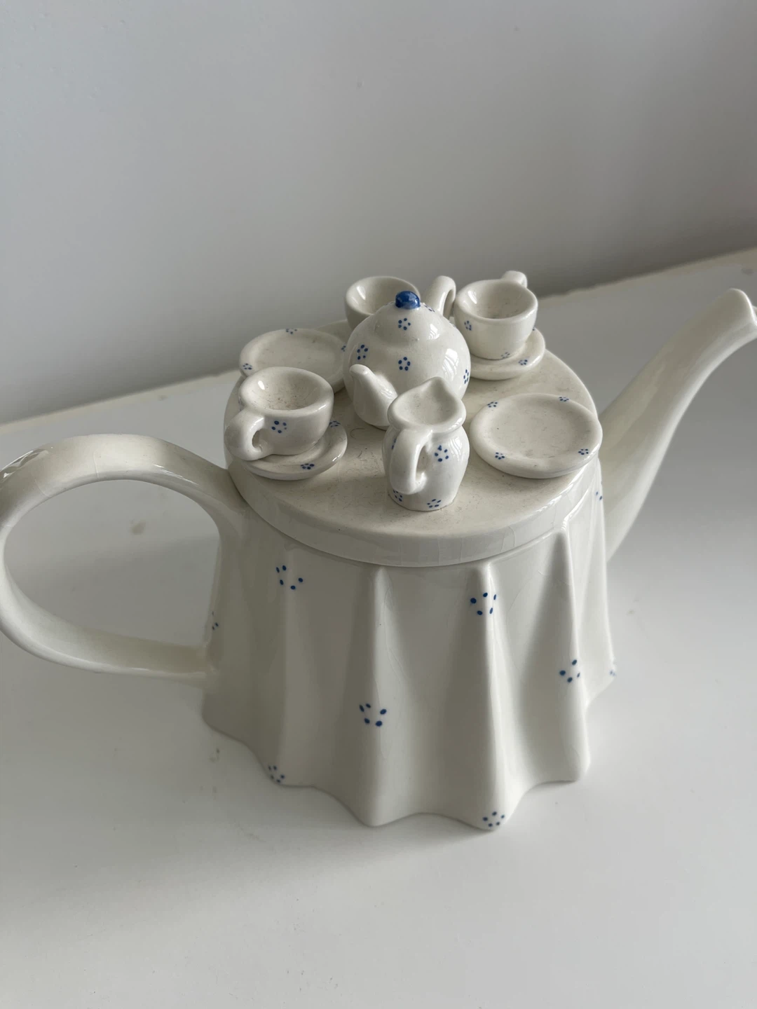 Ceramic Teapot with Miniature Tea Set Design - photo 4