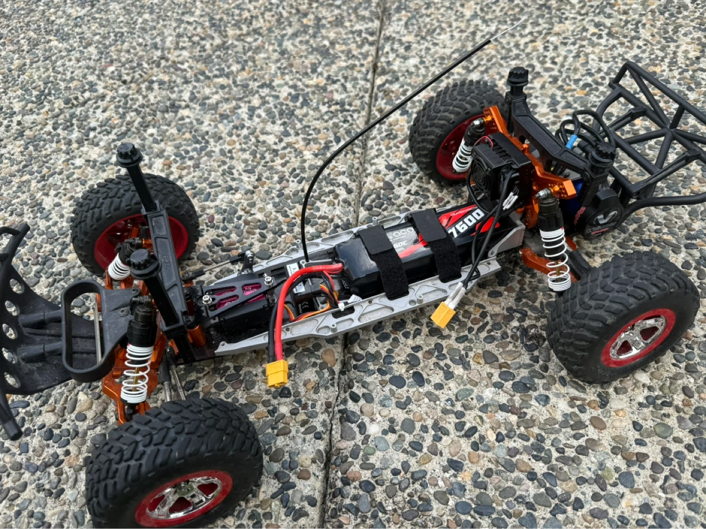 Traxxas Slash 2wd Brushless - photo 5