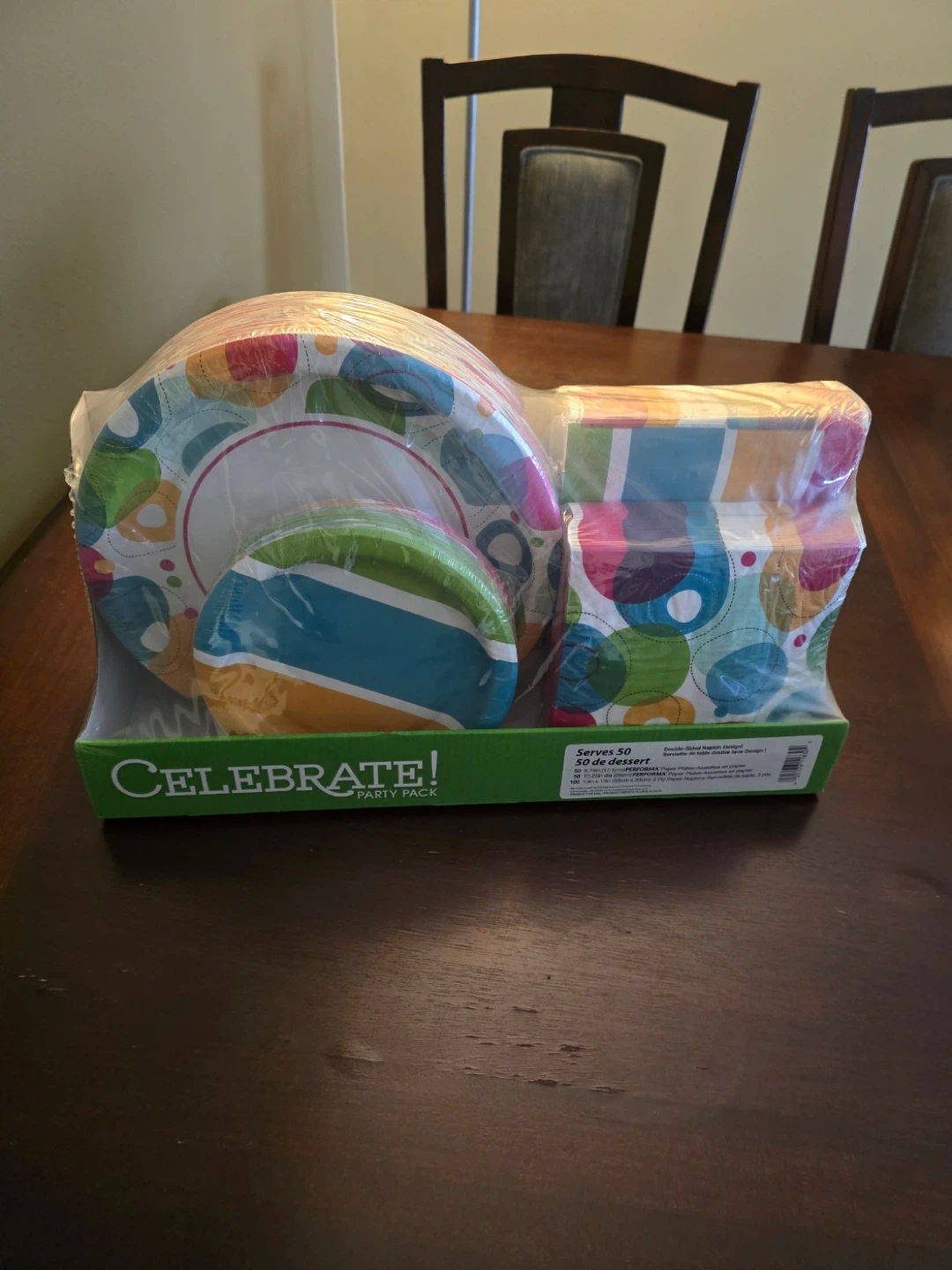 Party Pack disposable Plates and Napkins